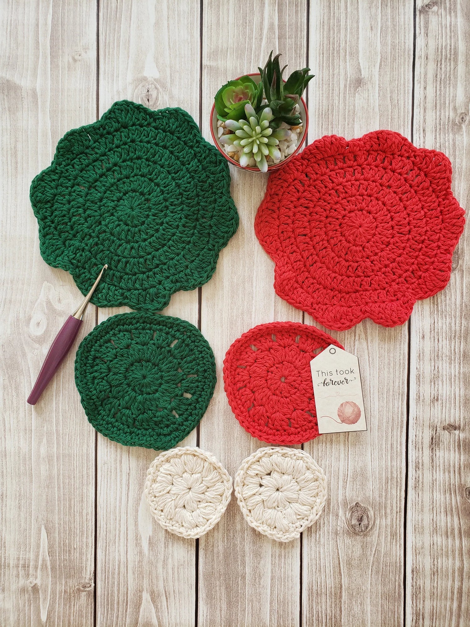 Green White Red Cotton Crocheted Washcloth Set