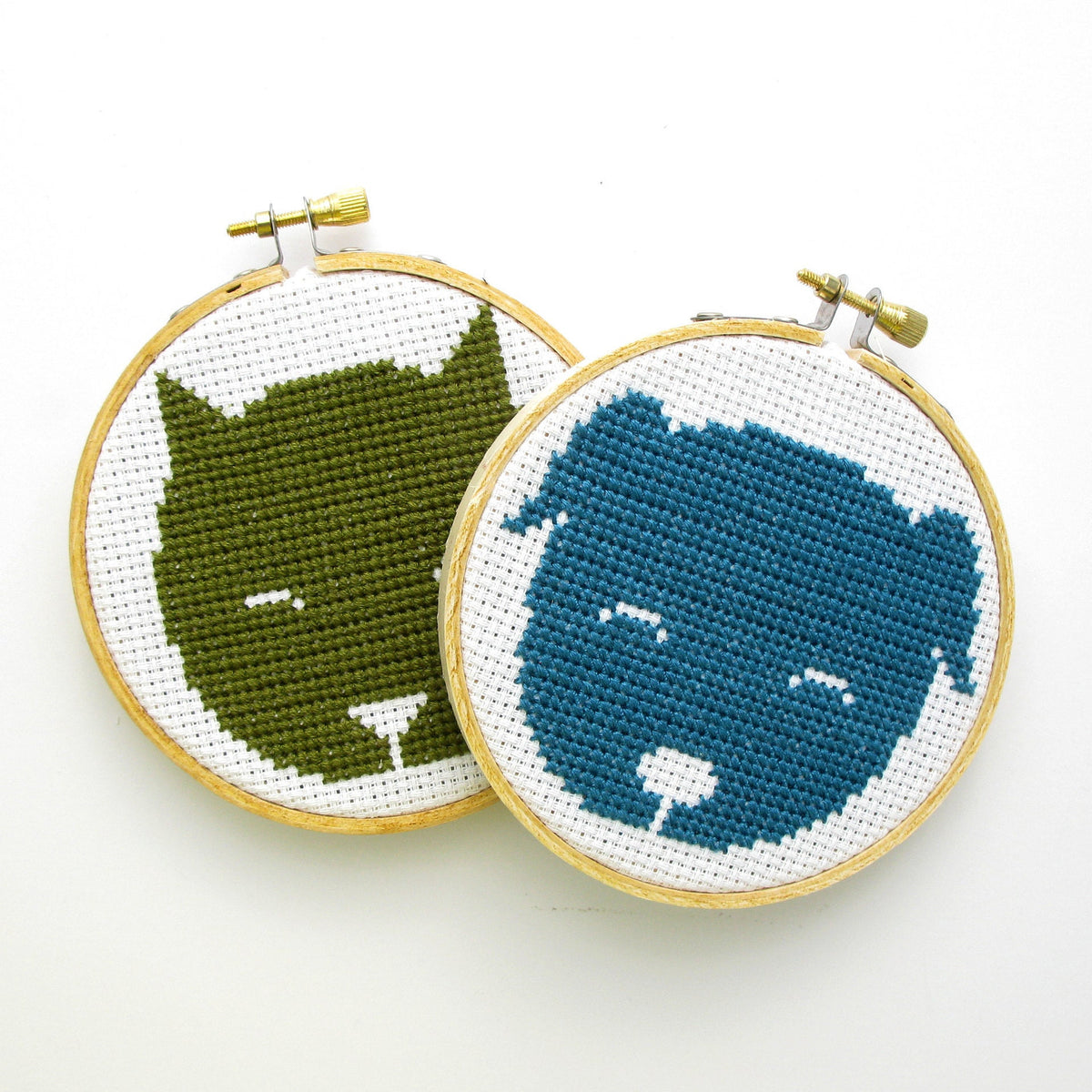 DOG mini cross stitch kit