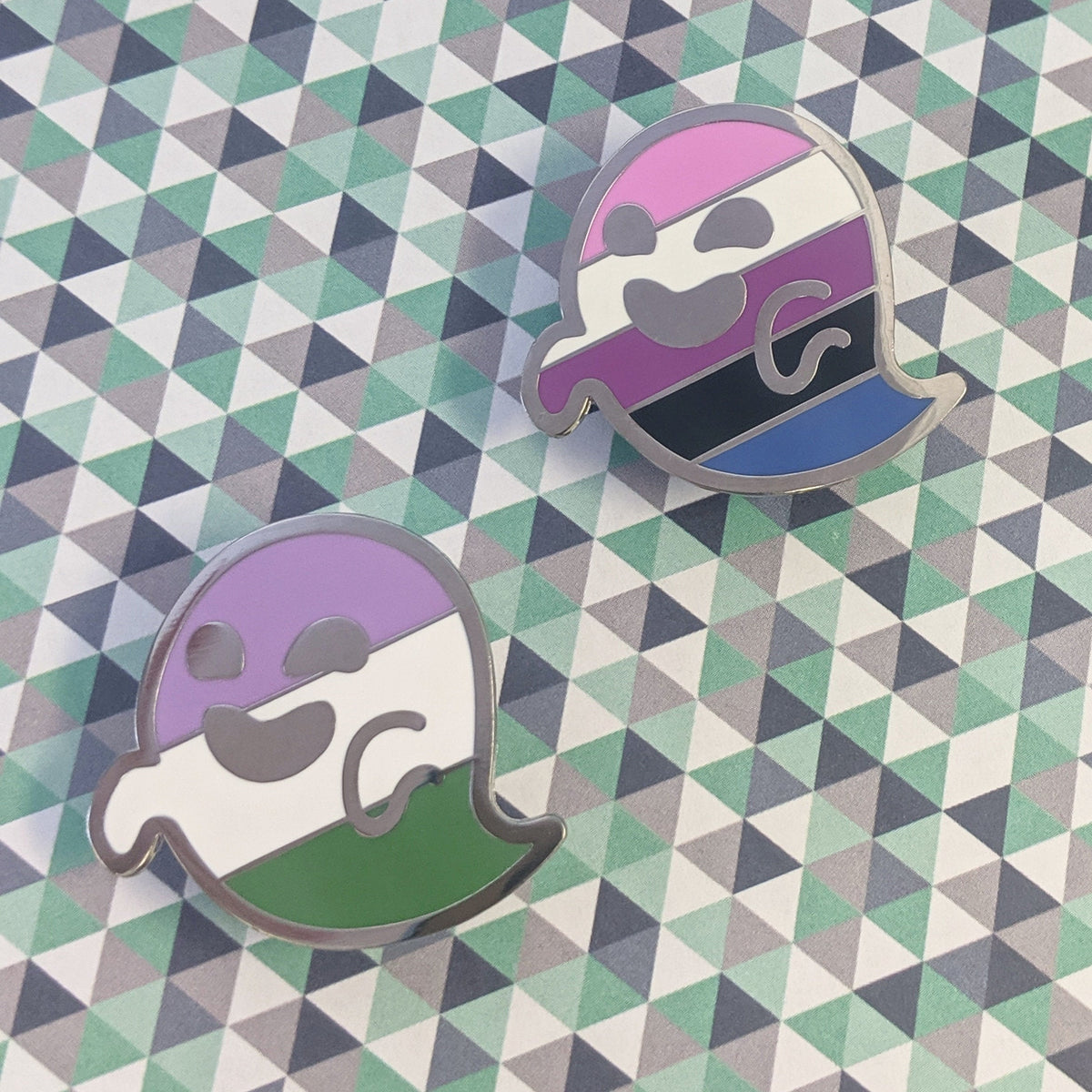 Genderqueereikon (genderqueer pride) hard enamel pin
