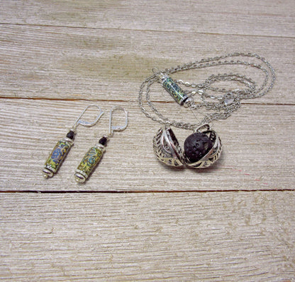 Diffuser Necklace featuring a floral pendant and lava bead for essential oil jewelry, designed for aromatherapy and as a thoughtful gift for her.
