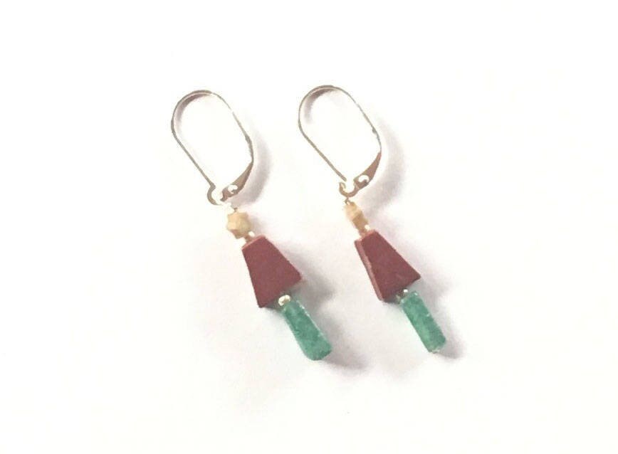 Christmas Tree Earrings featuring minimalist design with green red jasper stones, perfect for holiday jewelry.