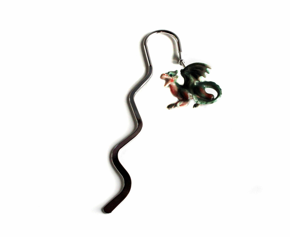 Close up of the Dragon Metal Bookmark gift with a detailed view of the green dragon design, ideal gift for gamers and mythical animal enthusiasts.