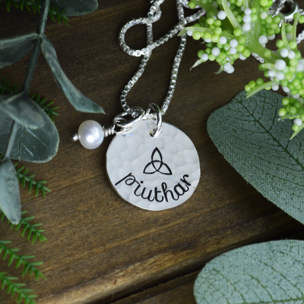 Piuthar (Sister) Necklace with Freshwater Pearl 