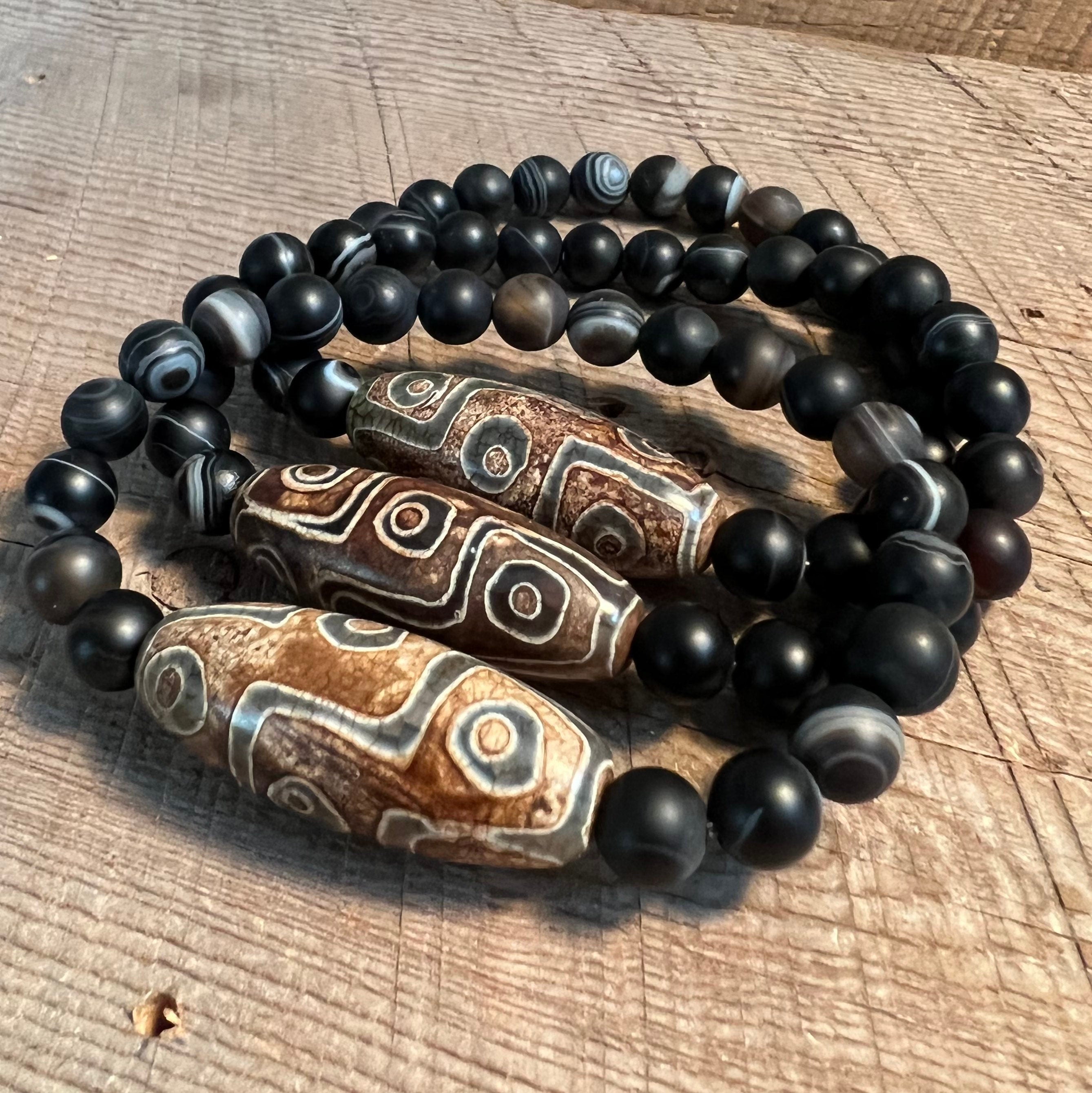 SariBlue® Tibetan Nine Eye Dzi Bracelet With Black Striated Agate