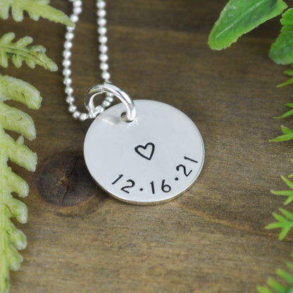 Tiny Date Necklace 