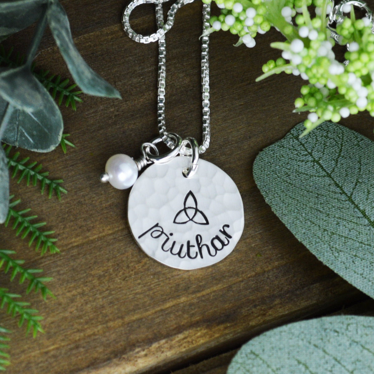 Piuthar (Sister) Necklace with Freshwater Pearl 