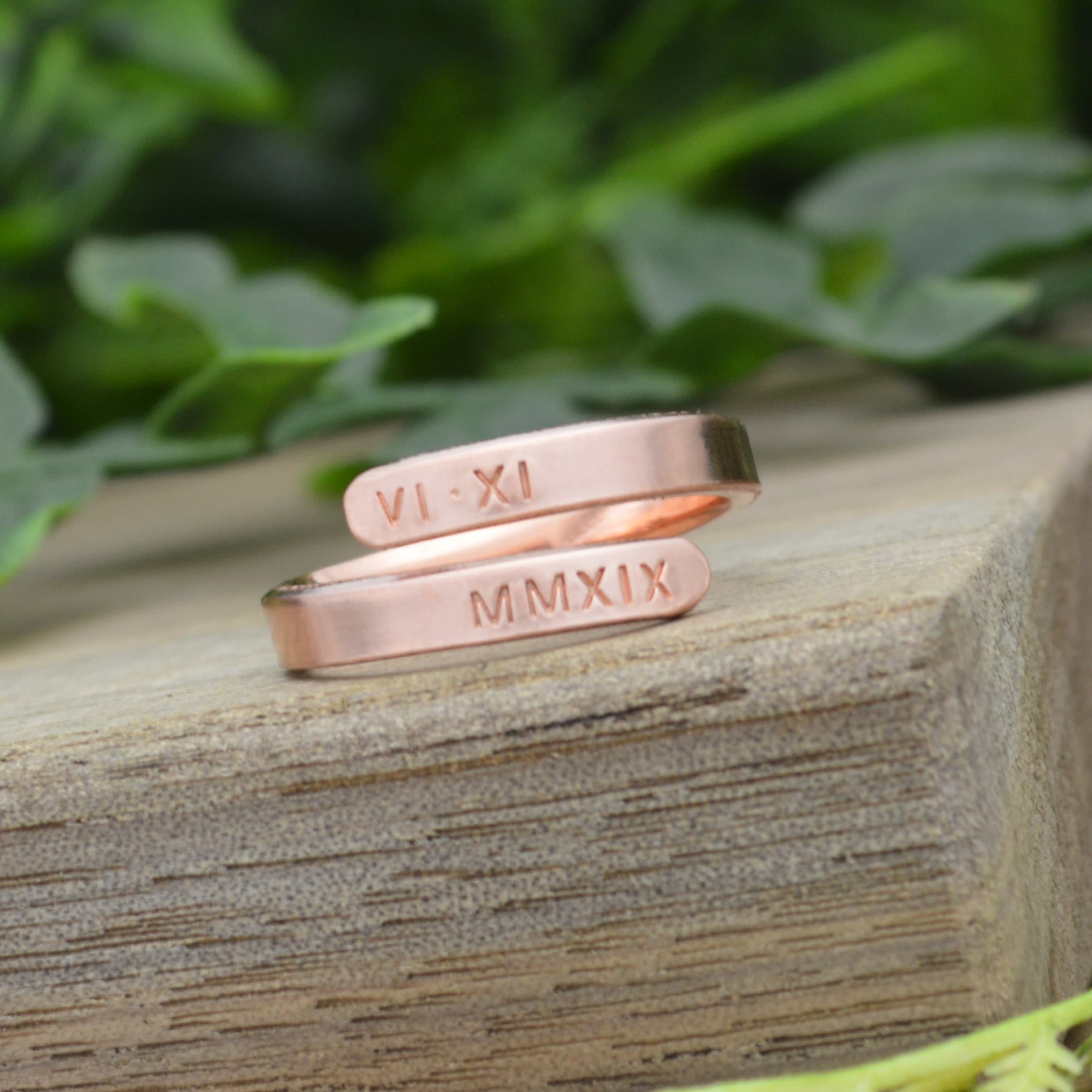Custom Date Ring, Minimalist Roman Numeral Ring, Personalized Anniversary Ring, Birthday Gift, Mothers Day Gift, Gold or Rose Gold Ring