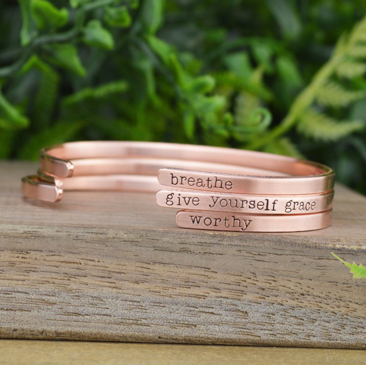 Custom Inspirational Mantra Cuff Bracelet, Personalized Choose Your Quote Cuff Bracelet Word of the Year Encouragement Jewelry