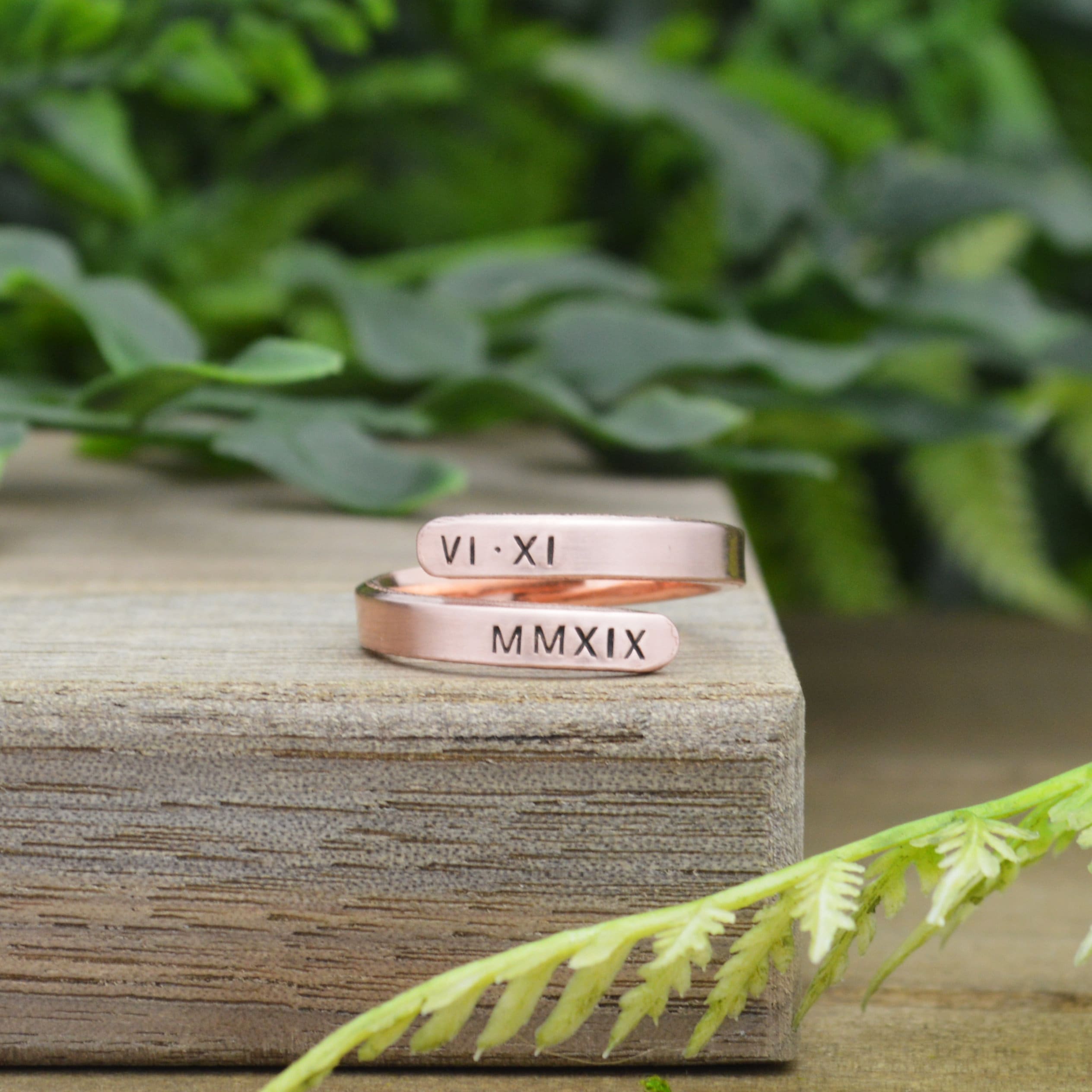 Custom Date Ring, Minimalist Roman Numeral Ring, Personalized Anniversary Ring, Birthday Gift, Mothers Day Gift, Gold or Rose Gold Ring