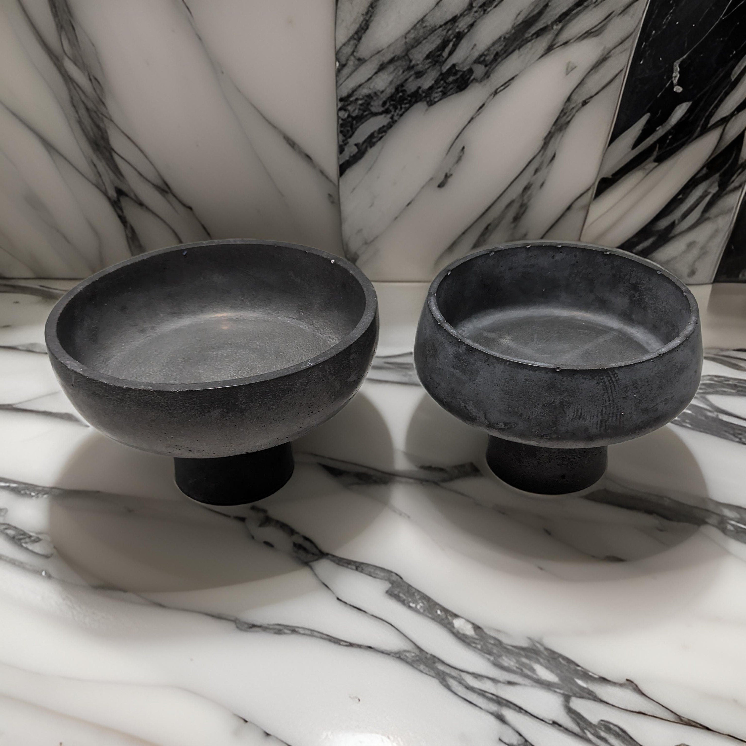 Modern Concrete Pedestal Bowl, Brutalist Centerpiece Bowl, Minimalist Footed Fruit Bowl, Decorative Catchall Dish, Stone Coffee Table Decor