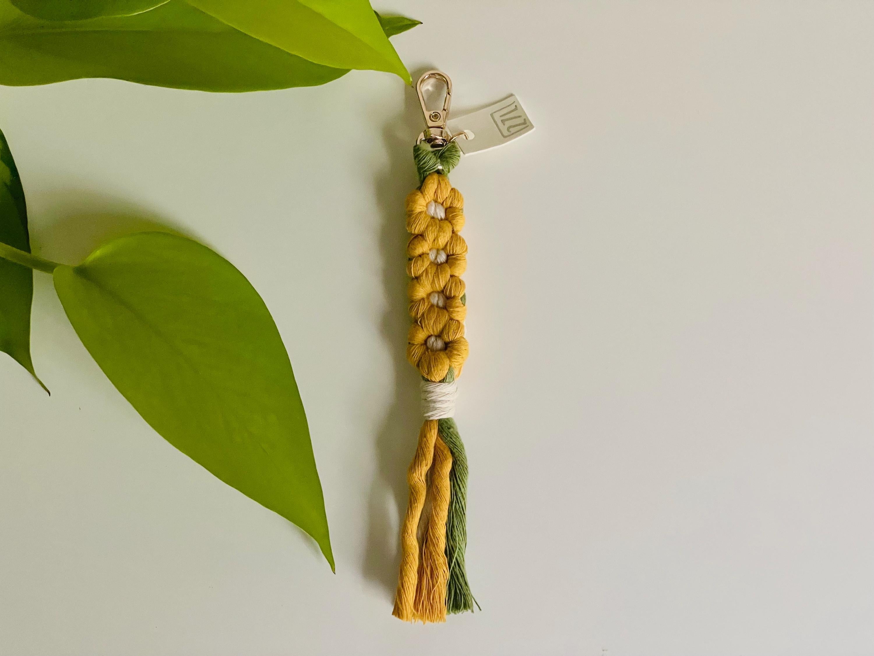Flower Macrame Keychain: Handmade Boho Bag Charm, Woven Key Accessory, Modern Fiber Art, Gift For Her, Bridesmaid Gift, Party Favor