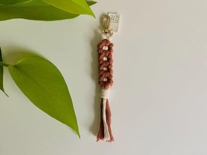 Flower Macrame Keychain: Handmade Boho Bag Charm, Woven Key Accessory, Modern Fiber Art, Gift For Her, Bridesmaid Gift, Party Favor