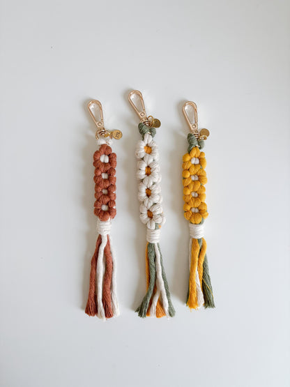 Flower Macrame Keychain: Handmade Boho Bag Charm, Woven Key Accessory, Modern Fiber Art, Gift For Her, Bridesmaid Gift, Party Favor