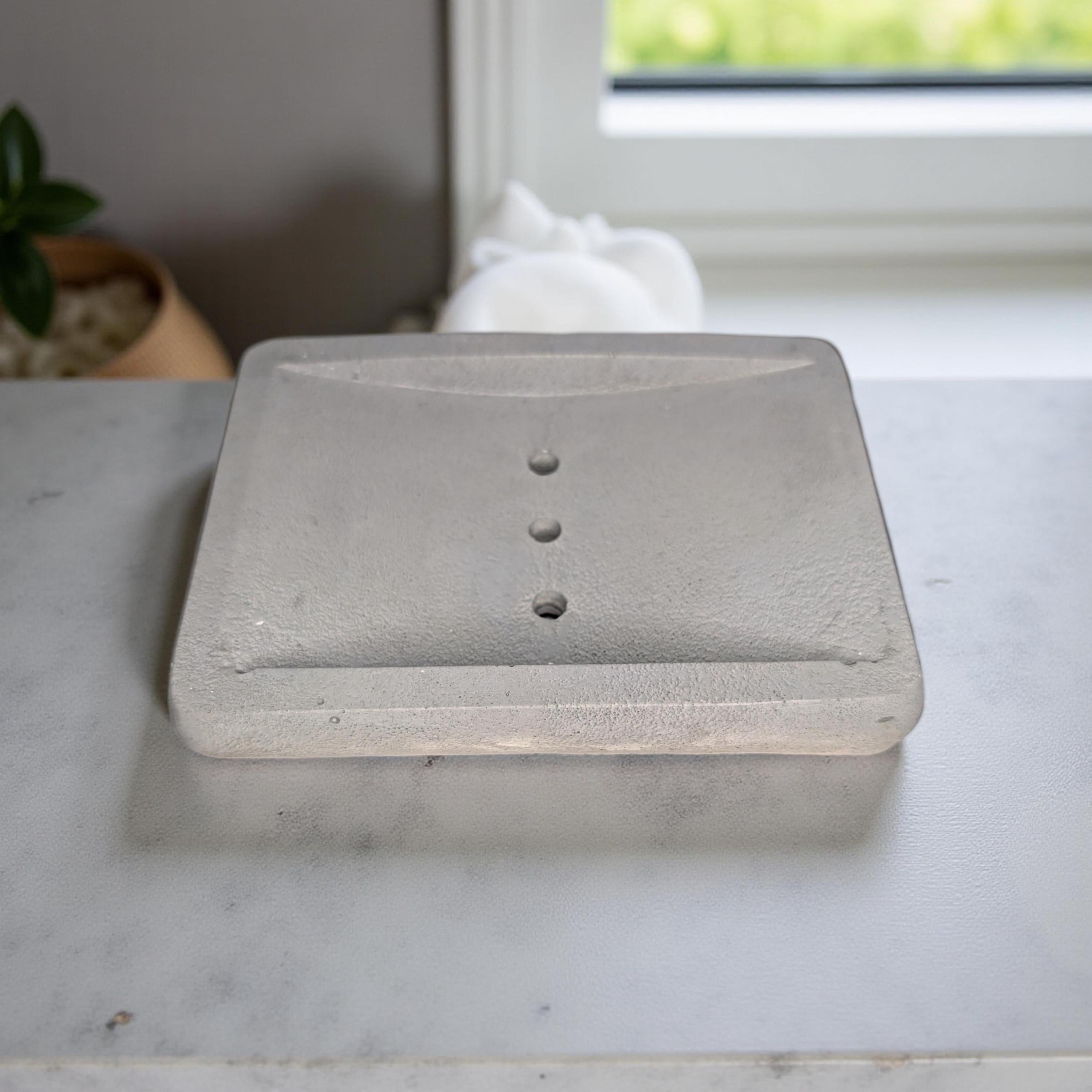 Minimalist Concrete Soap Dish with Drainage | Industrial Modern Bathroom Decor | Soap Saver Tray | Handmade Cement Bar Soap Holder