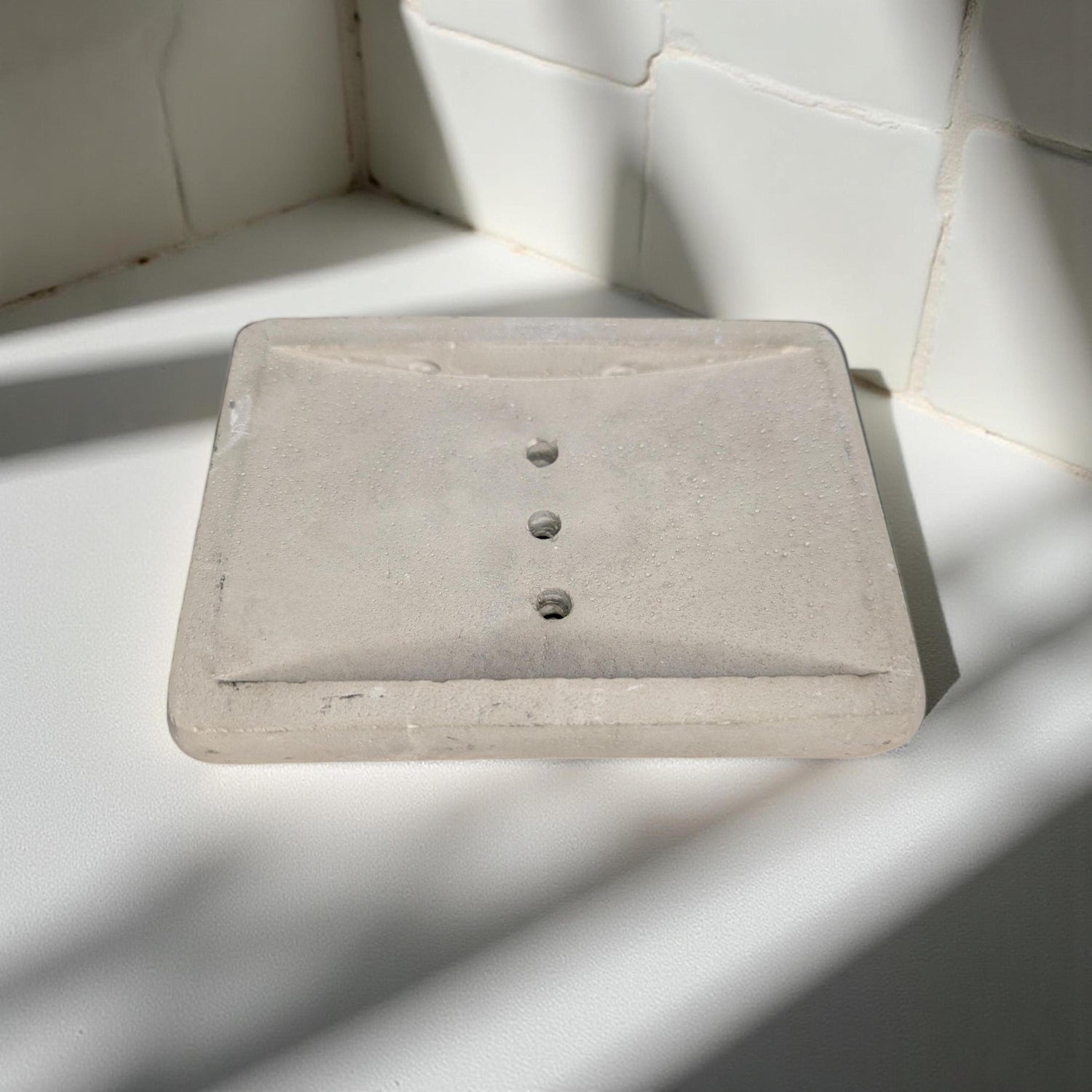Minimalist Concrete Soap Dish with Drainage | Industrial Modern Bathroom Decor | Soap Saver Tray | Handmade Cement Bar Soap Holder