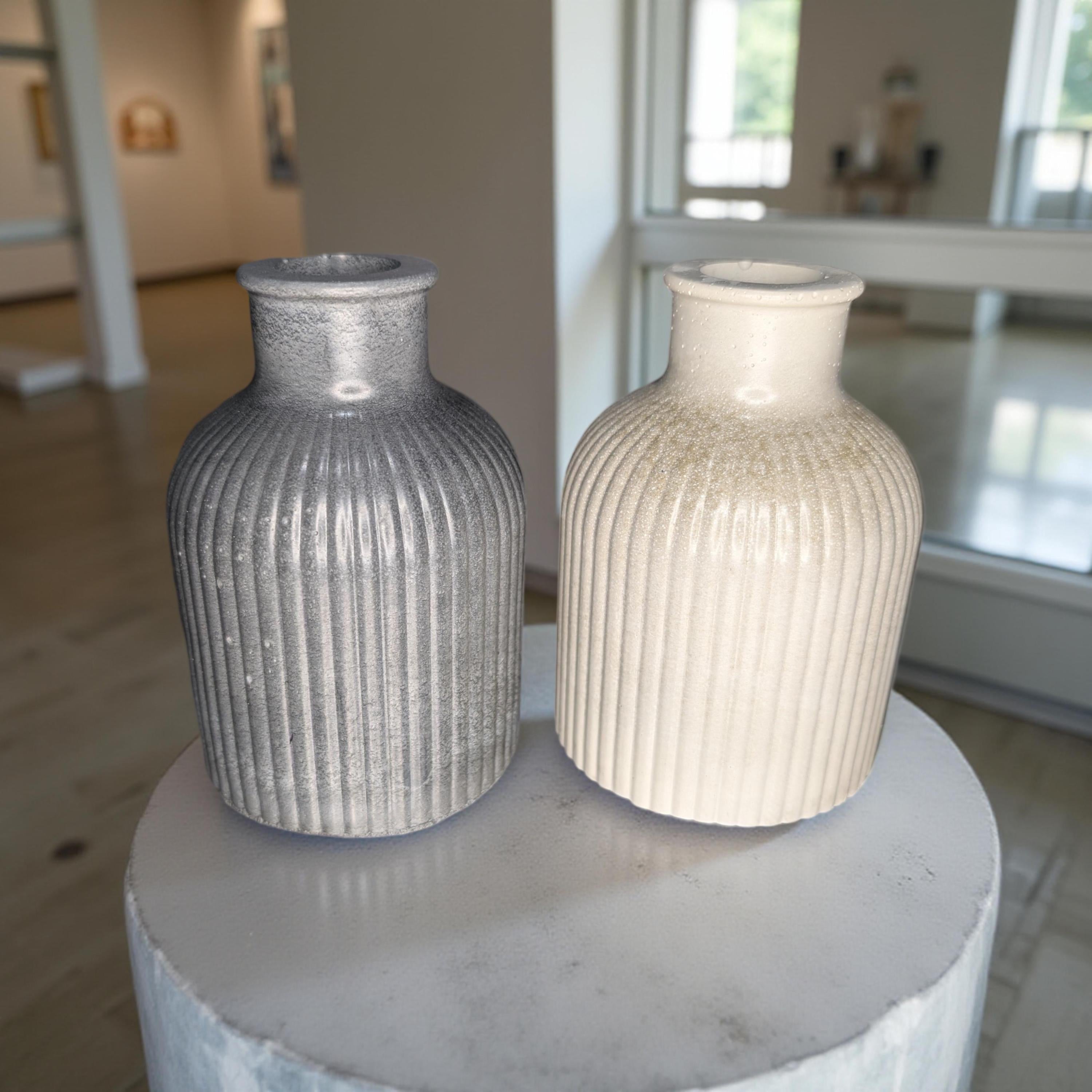 Handmade Mini Ribbed Concrete Vase: Modern Minimalist Decor