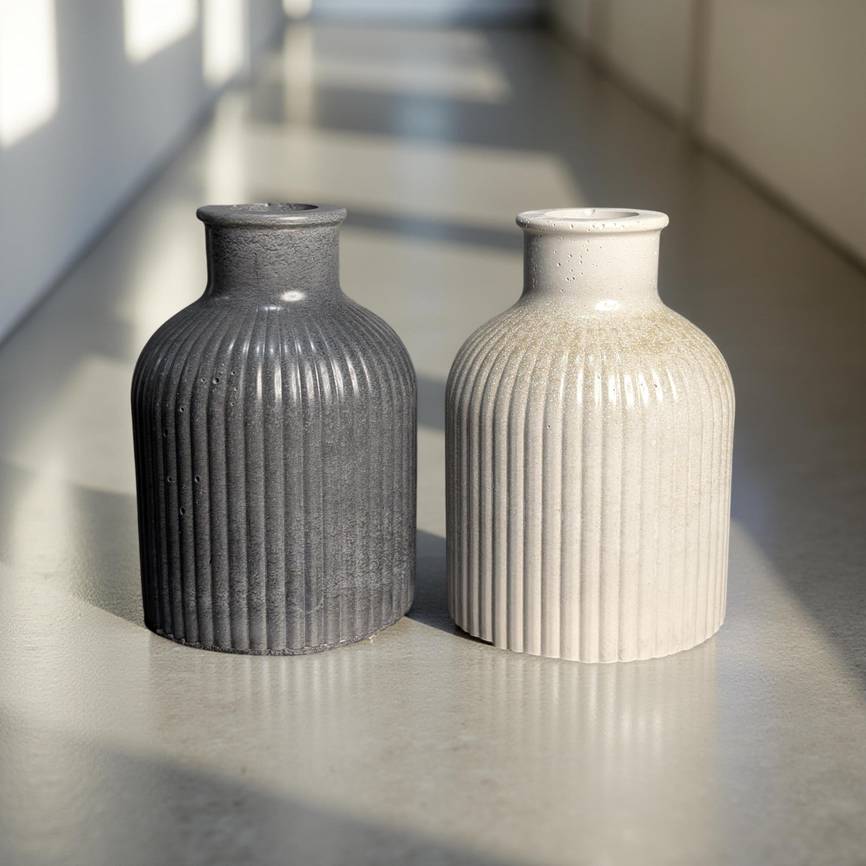 Handmade Mini Ribbed Concrete Vase: Modern Minimalist Decor