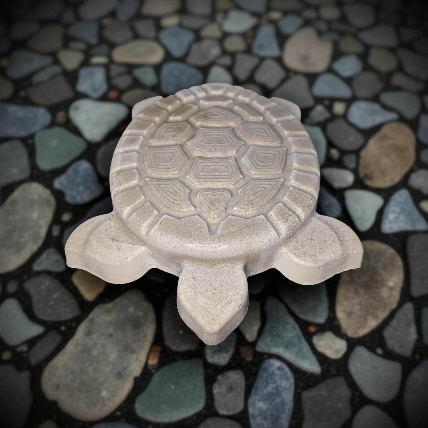 Concrete Turtle Stepping Stone – Garden Turtle Decor – Paintable Cement Yard Art – Outdoor Pathway Stone – Unsealed