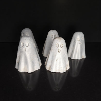 Mini Concrete Ghosts: Modern Halloween Shelf Decor