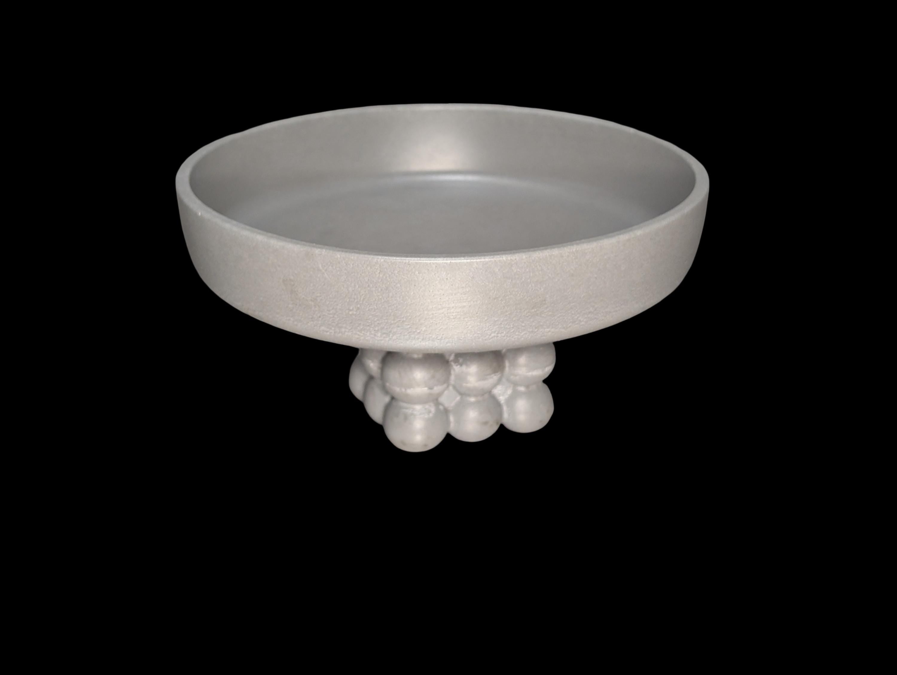 Modern Concrete Pedestal Bowl: Sculptural Orb Base, Minimalist Centerpiece