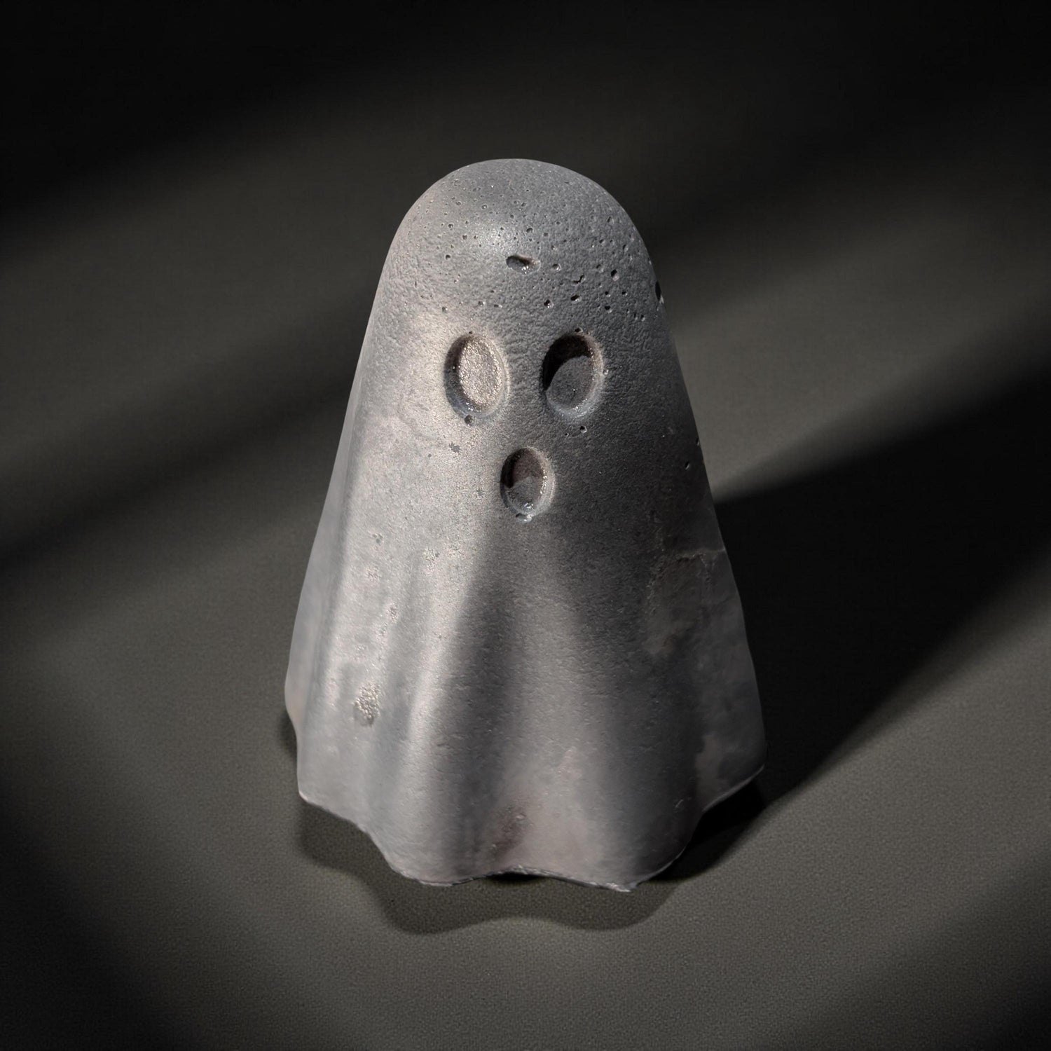 Mini Concrete Ghosts: Modern Halloween Shelf Decor