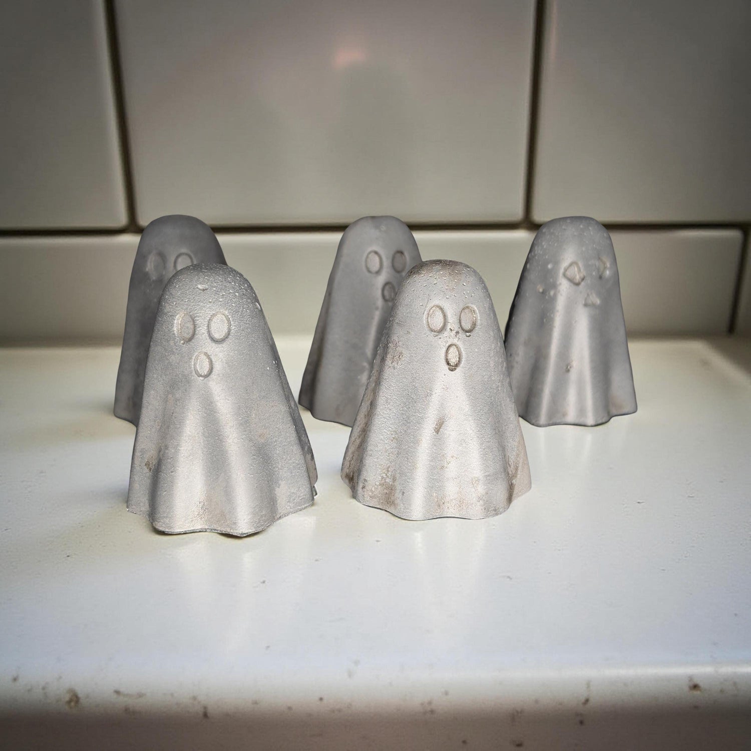 Mini Concrete Ghosts: Modern Halloween Shelf Decor