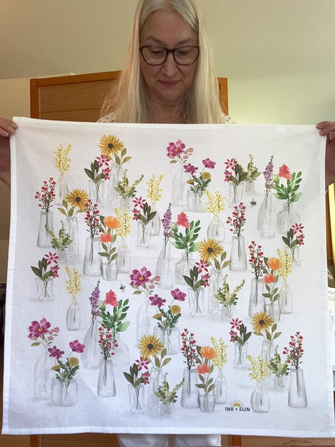 Watercolor Wildflower Vases Tea Towel: Large Floral Cotton Kitchen Decor