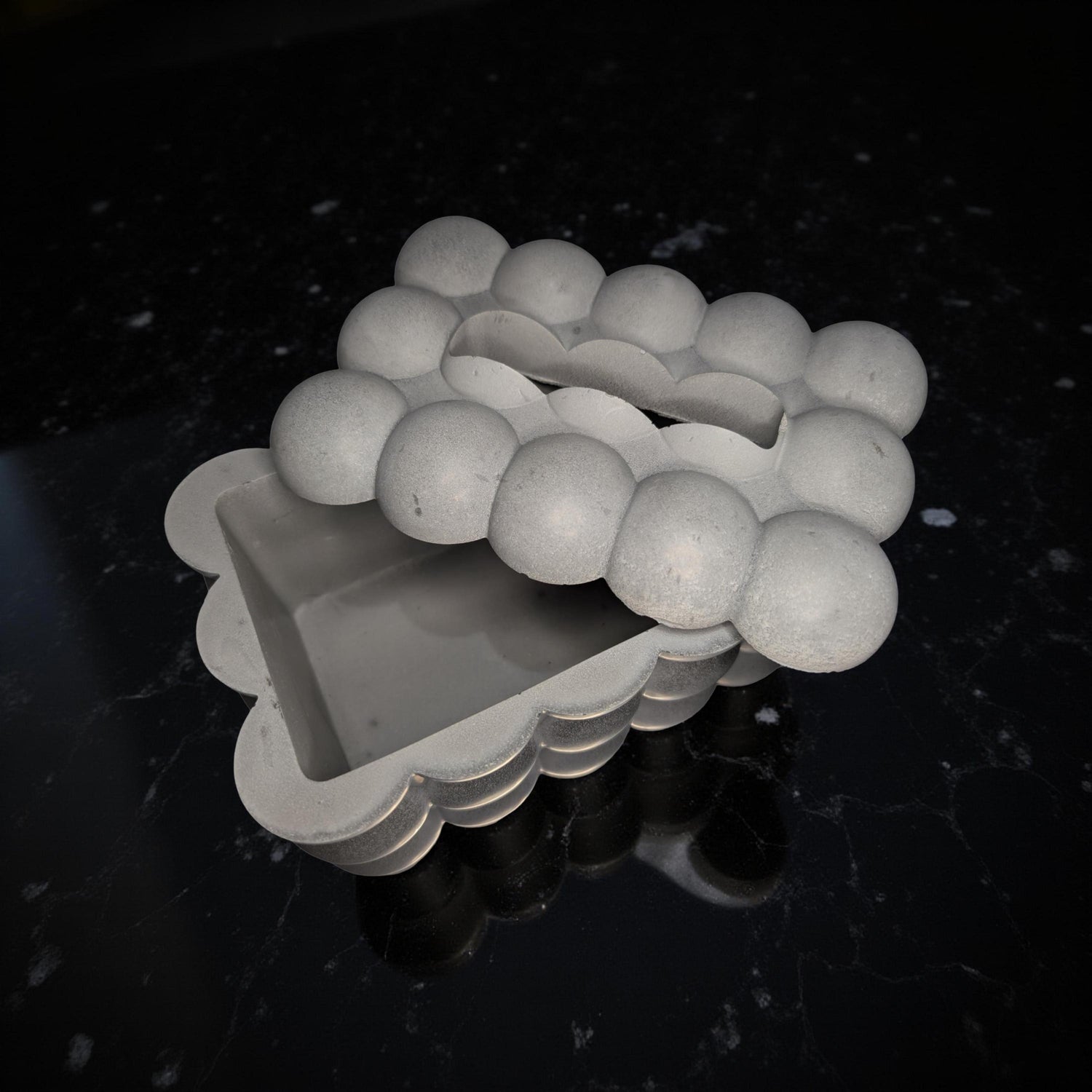 Modern Concrete Tissue Box | Handmade Minimalist Tissue Holder or Storage Box