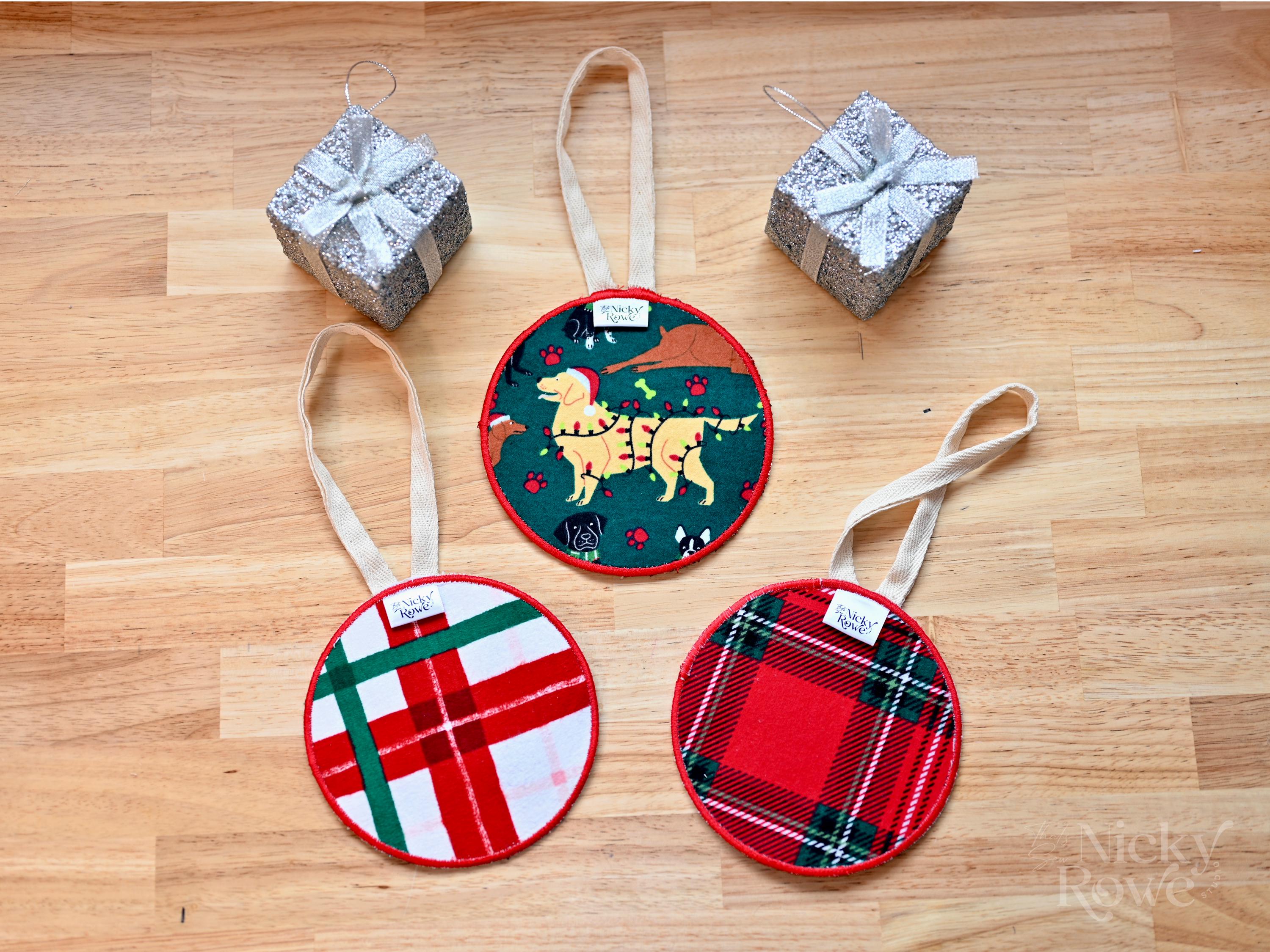 Custom Pet Portrait Christmas Ornament – Handcrafted Keepsake Gift, Handmade, NO AI