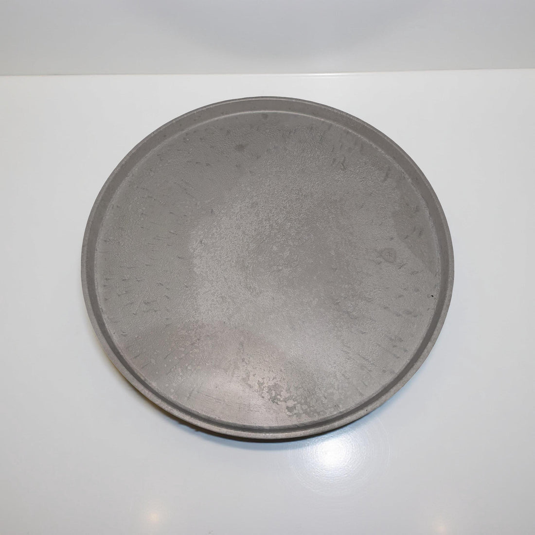 Large 12-Inch Gray Concrete Tray | Modern Minimalist Round Concrete Platter | Handmade Decorative Centerpiece | 2 Types Of Feet Available