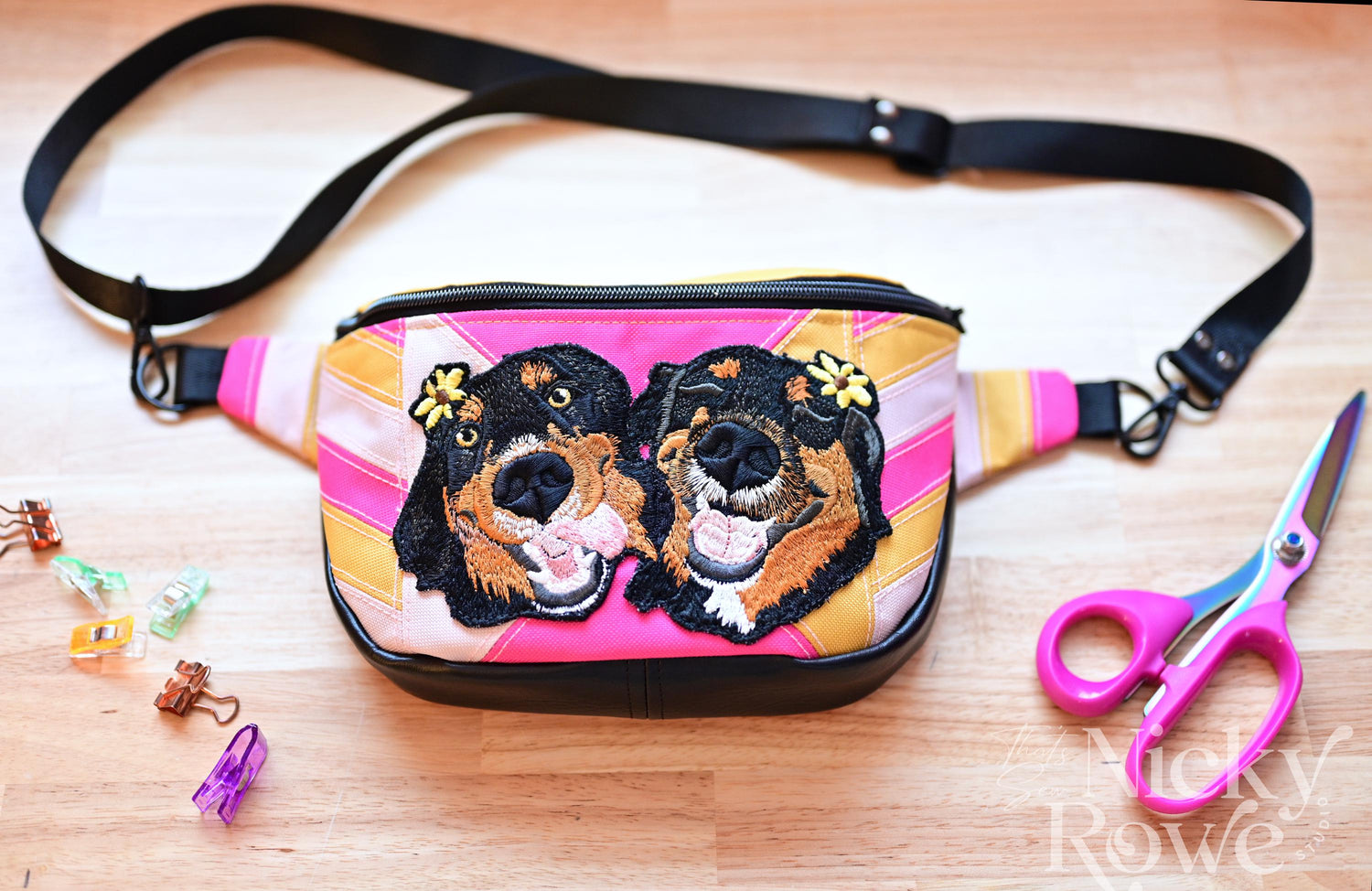 Custom Pet Portrait Crossbody Bag – Embroidered Patchwork Canvas, Retro Colors - HANDMADE, NO AI