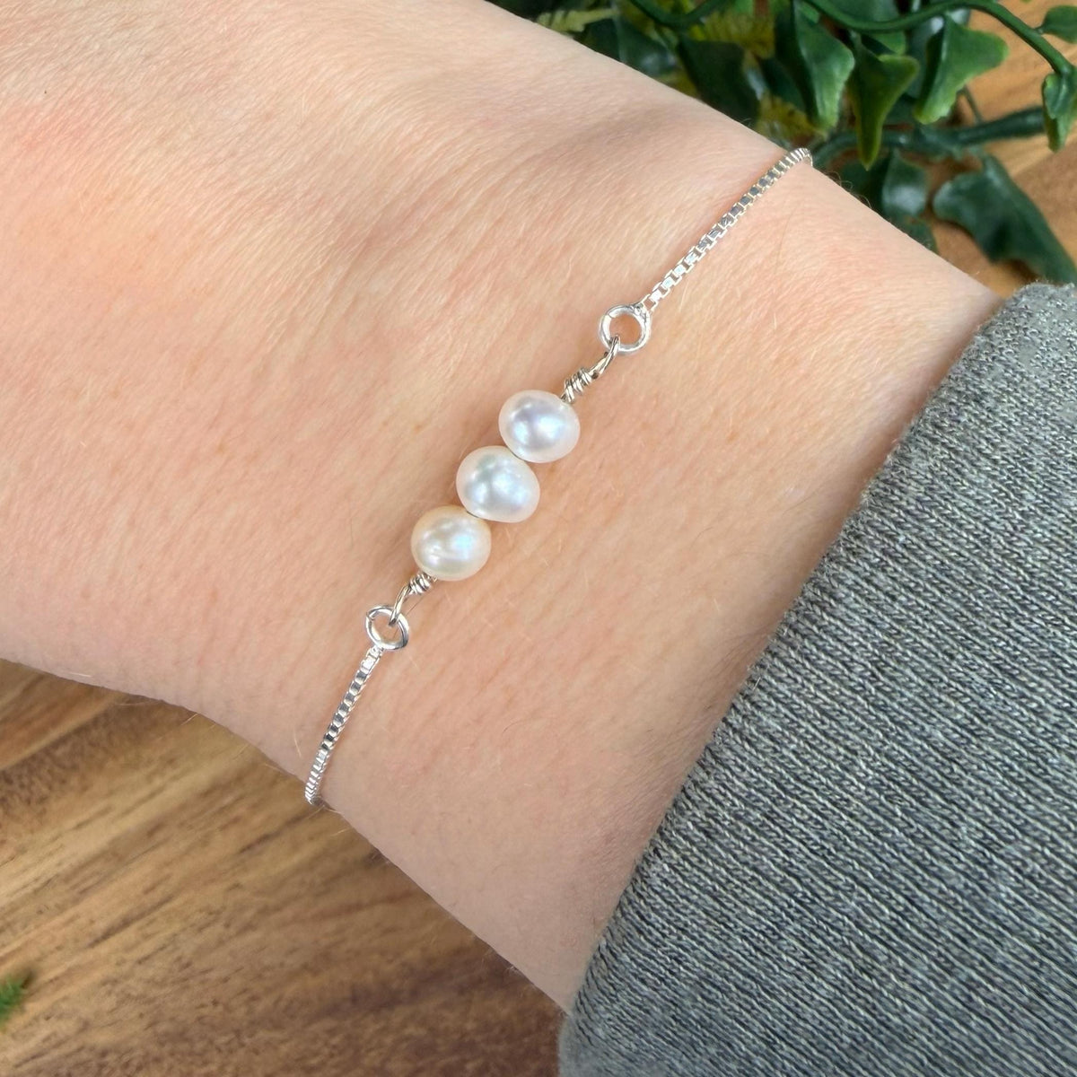 Custom Pearl Bracelet, Choose Up to 8 Pearls, Freshwater Pearl Chain in Sterling Silver