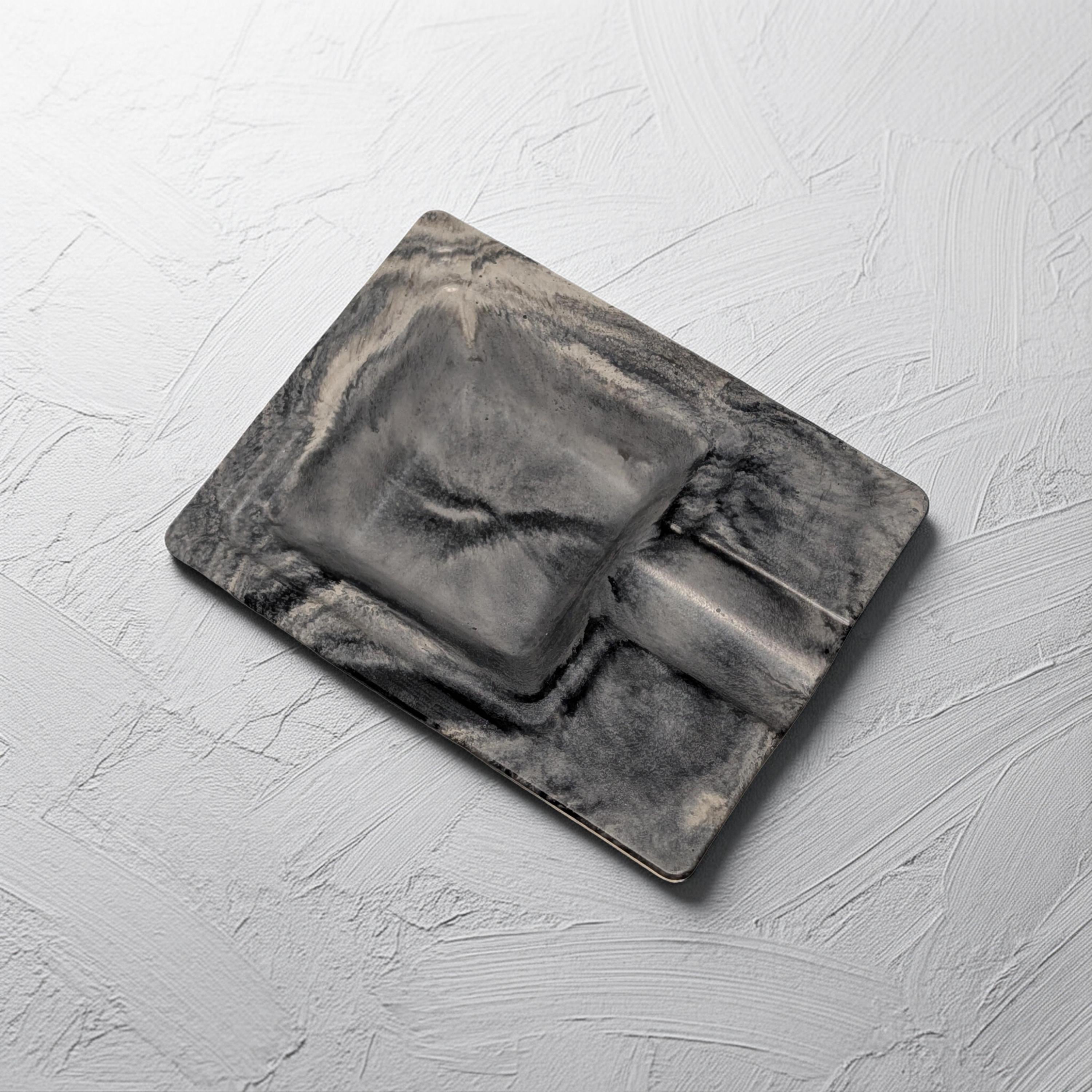 Handmade Marble Concrete Cigar Ashtray – Modern Single Cigar Rest – Luxury Minimalist Concrete Decor – Gifts for Cigar Lovers – 5.2&amp;quot; x 4&amp;quot;