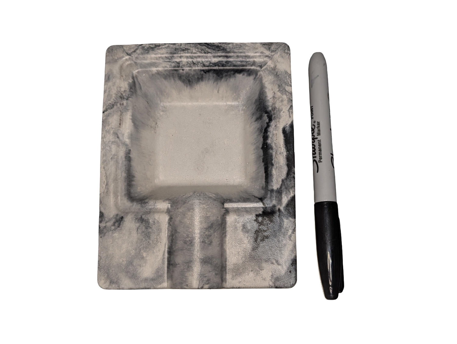 Handmade Marble Concrete Cigar Ashtray – Modern Single Cigar Rest – Luxury Minimalist Concrete Decor – Gifts for Cigar Lovers – 5.2&amp;quot; x 4&amp;quot;