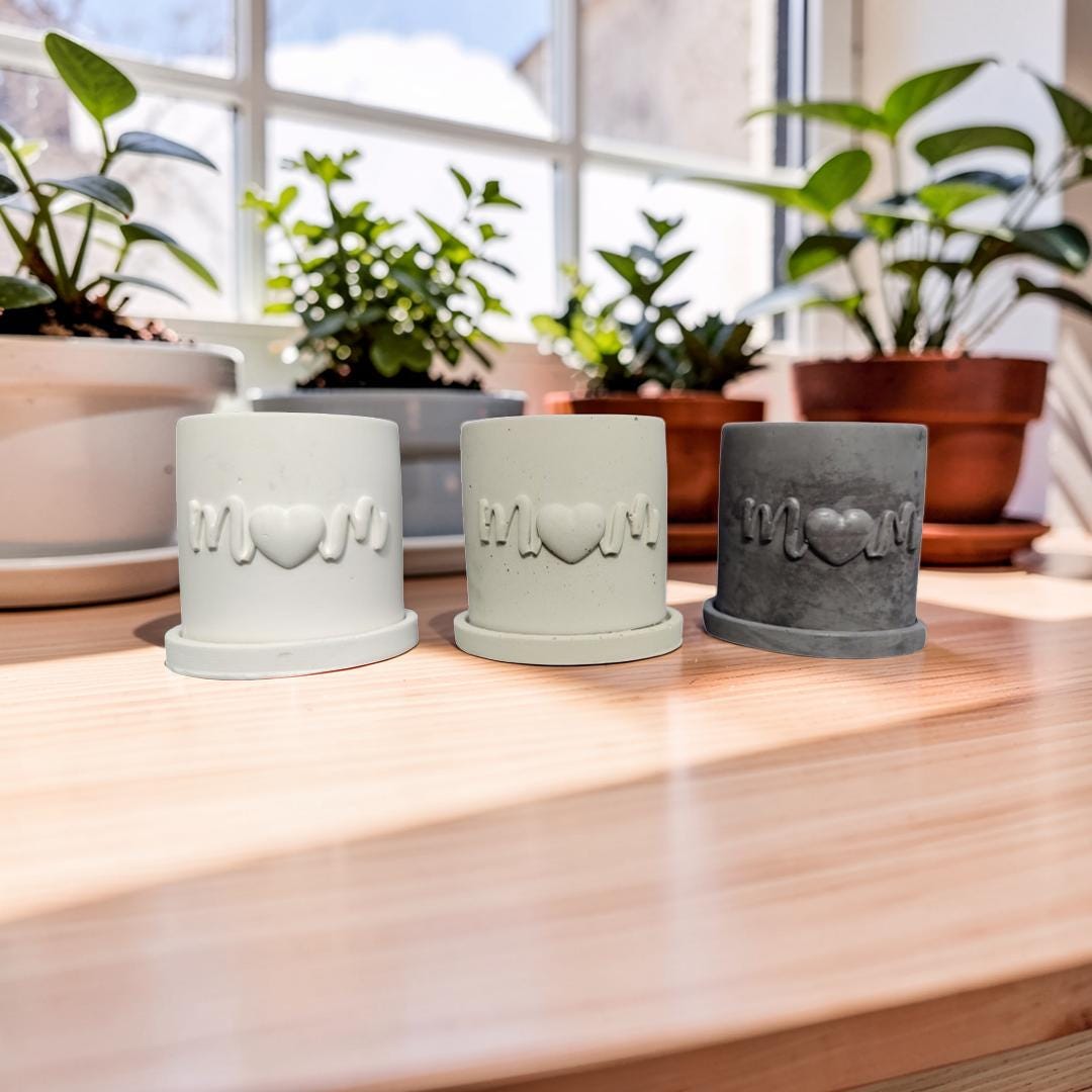 Concrete Mom Planter with Drainage Tray - Mother&amp;