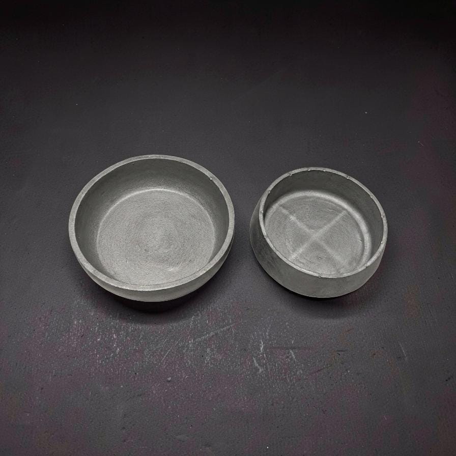 Modern Concrete Pedestal Bowl, Brutalist Centerpiece Bowl, Minimalist Footed Fruit Bowl, Decorative Catchall Dish, Stone Coffee Table Decor