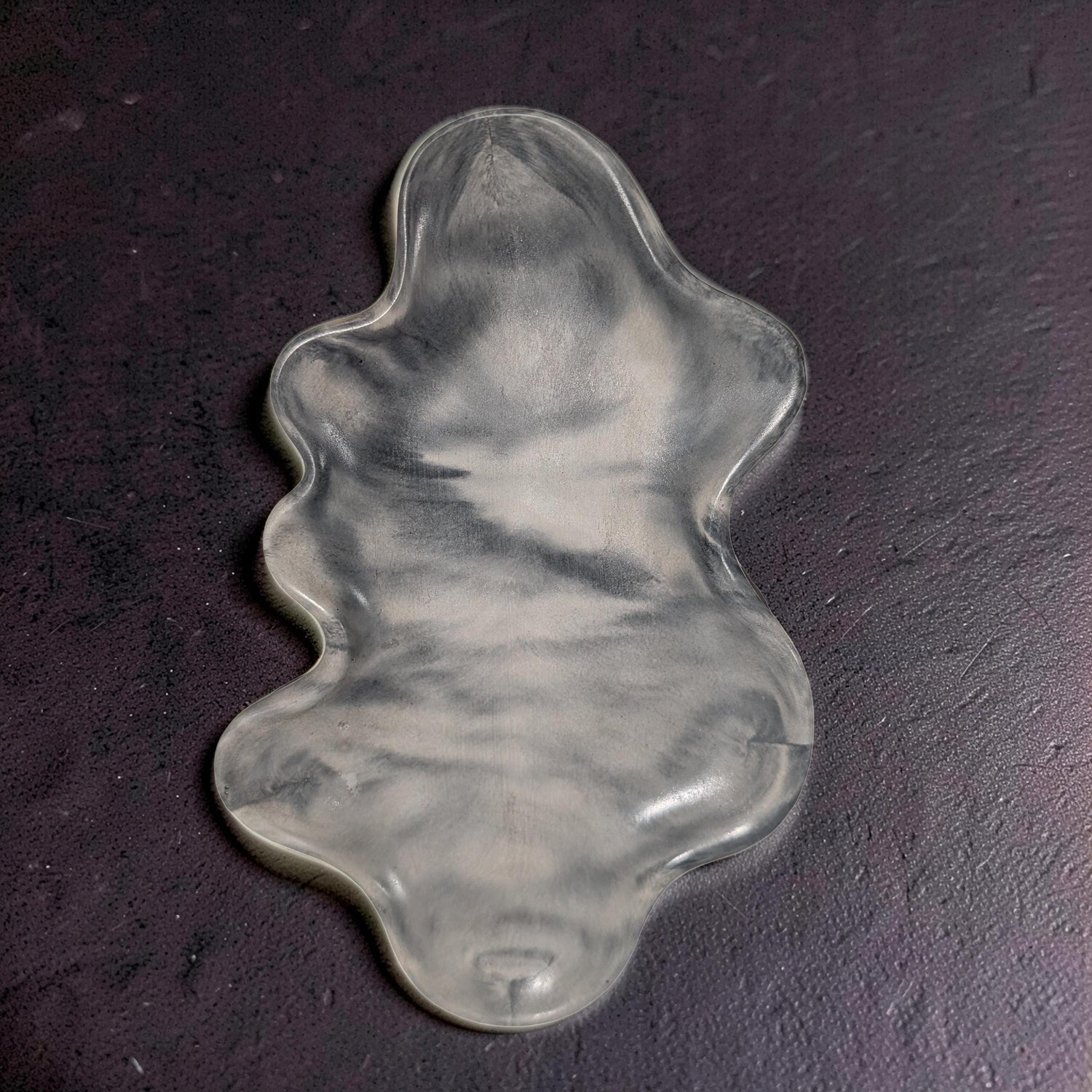 Large Concrete Cloud Tray, Irregular Organic Catchall Dish, Abstract Sculptural Vanity Tray, Minimalist Concrete Jewelry Plate