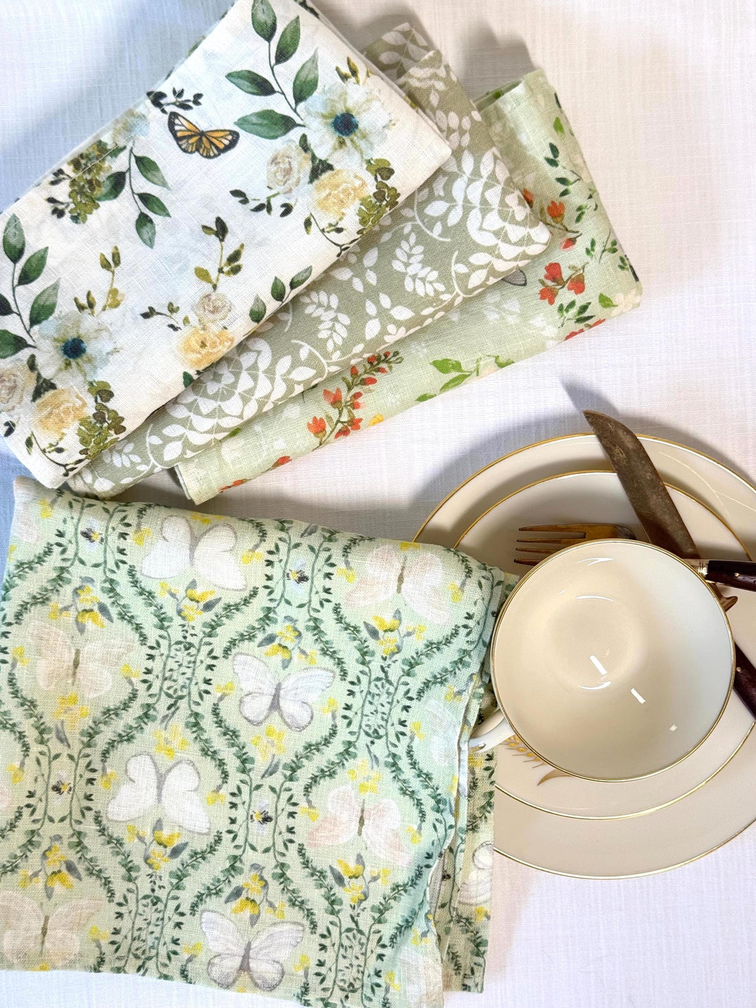 Butterfly Trellis Napkins – Sage Green Linen Napkin Set – Botanical Table Decor