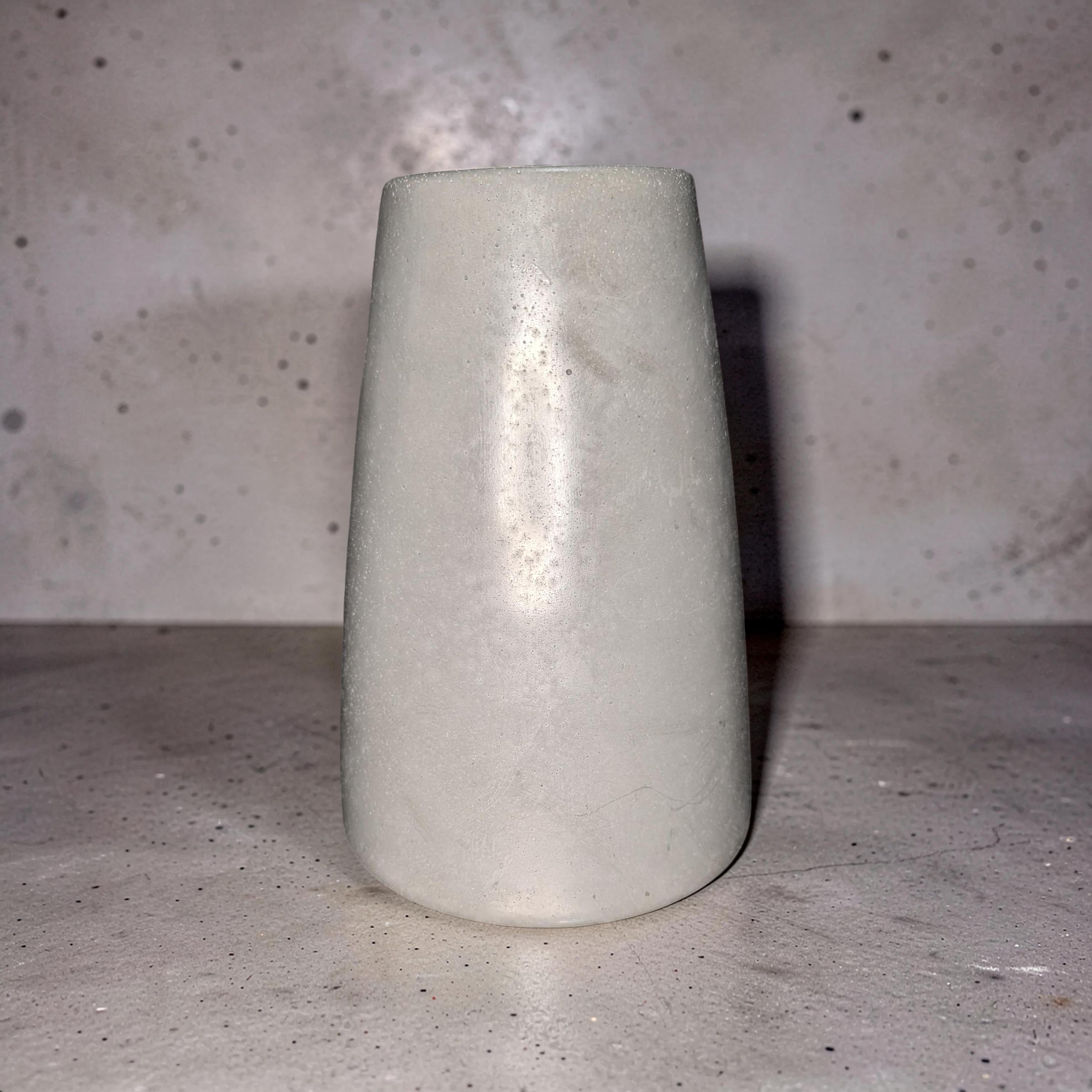 Large Concrete Vase, Minimalist Grey Flower Pot, Industrial Modern Home Decor, Brutalist Ceramic Alternative, Hand Poured Shelf Accent Vase