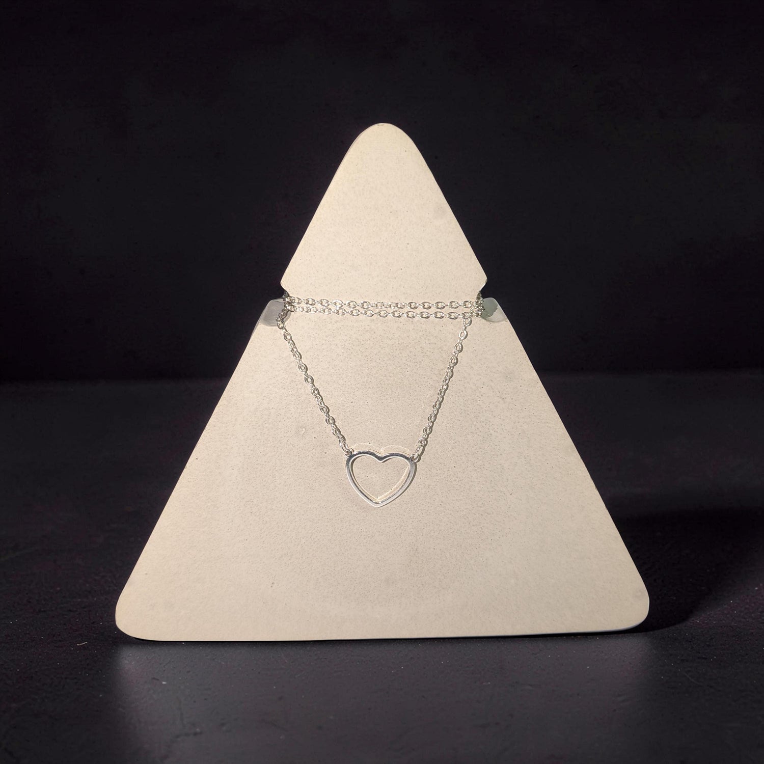 Concrete Necklace Display Stand - Minimalist Triangle Jewelry Holder, Geometric Pendant Display, Industrial Vanity Organizer