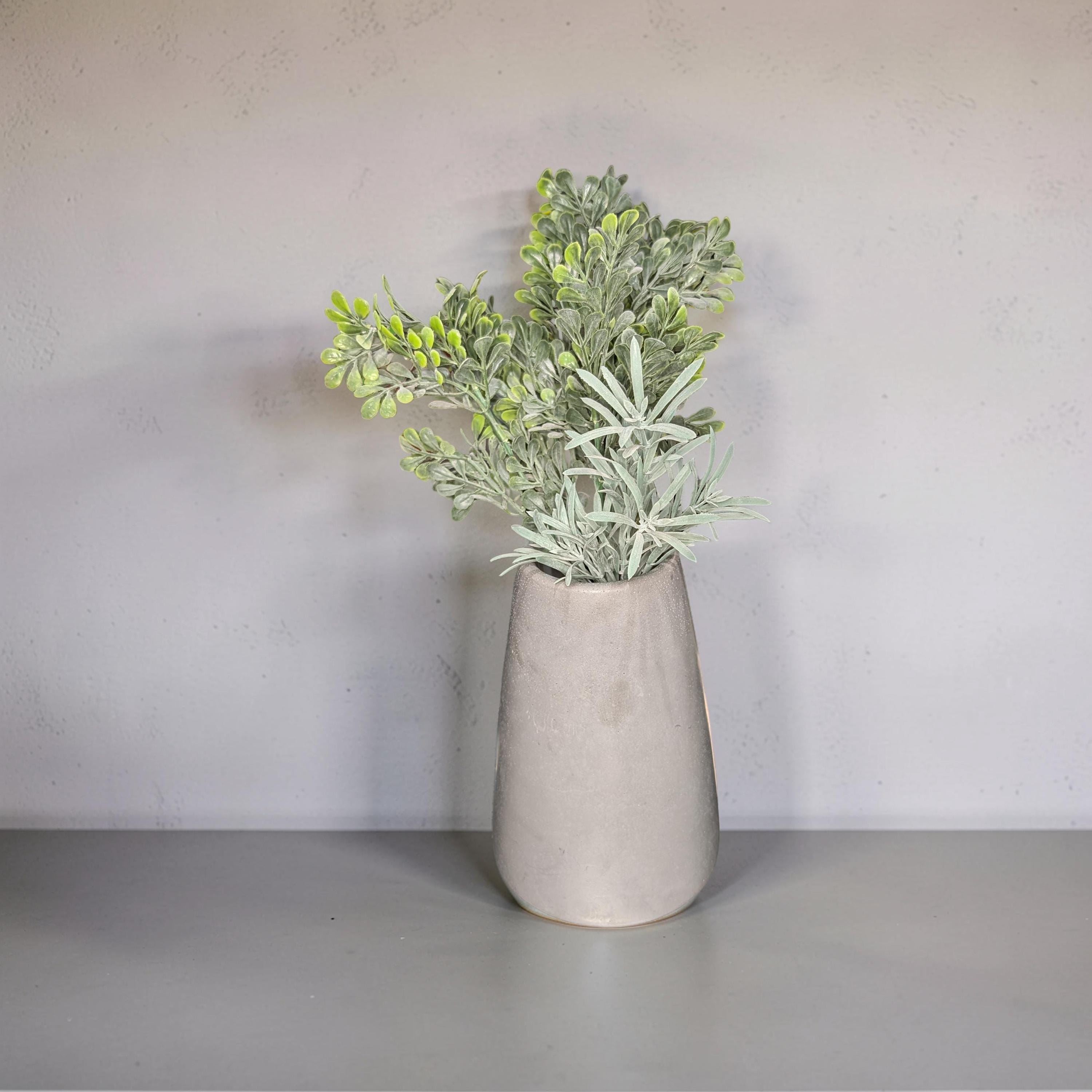 Large Concrete Vase, Minimalist Grey Flower Pot, Industrial Modern Home Decor, Brutalist Ceramic Alternative, Hand Poured Shelf Accent Vase