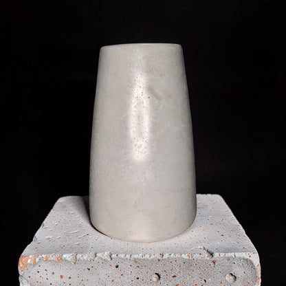 Large Concrete Vase, Minimalist Grey Flower Pot, Industrial Modern Home Decor, Brutalist Ceramic Alternative, Hand Poured Shelf Accent Vase