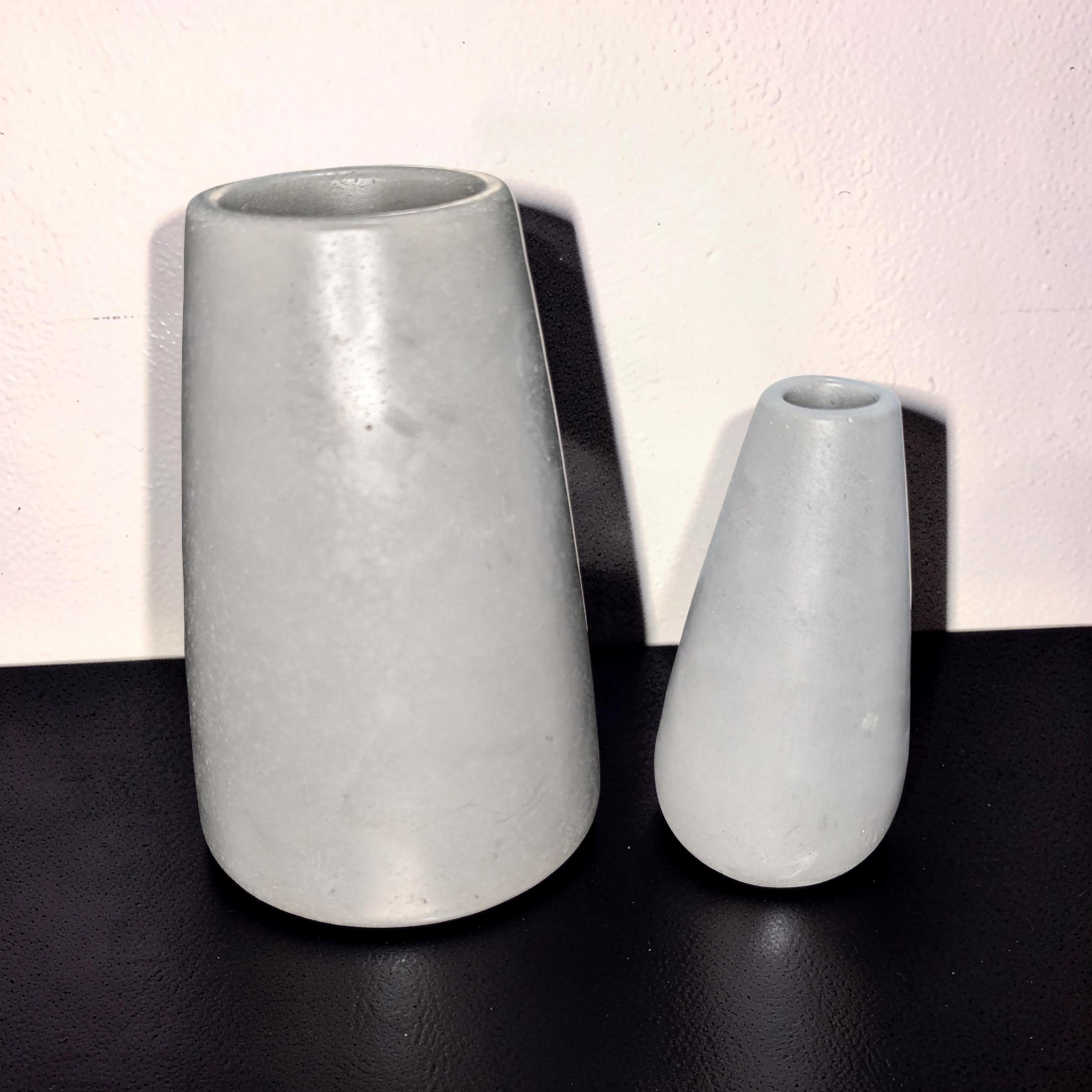Large Concrete Vase, Minimalist Grey Flower Pot, Industrial Modern Home Decor, Brutalist Ceramic Alternative, Hand Poured Shelf Accent Vase