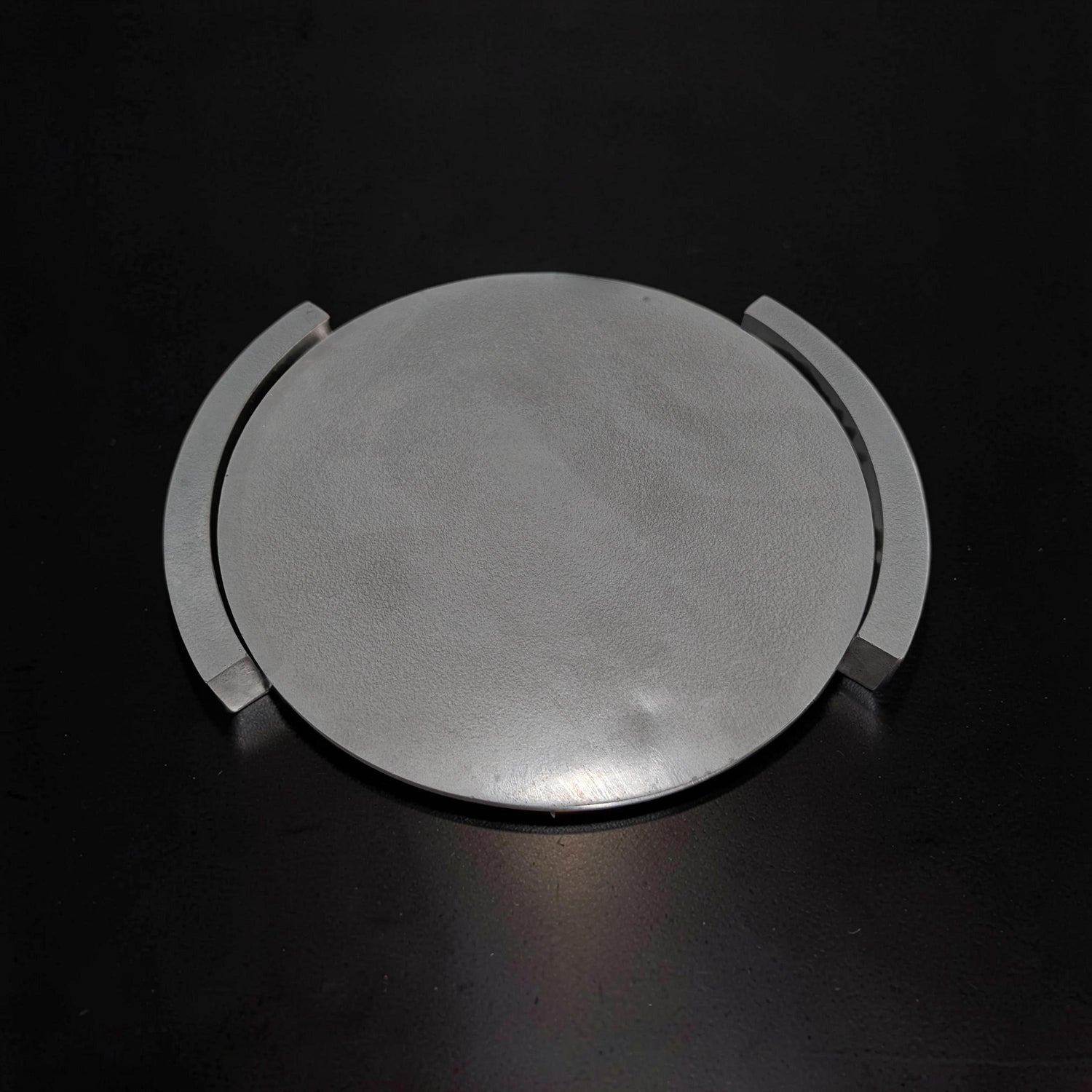 Large Round Concrete Tray with Removable Legs, Modular Grey Decorative Plate, Minimalist Riser Jewelry Dish, Modern Industrial Shelf Accent