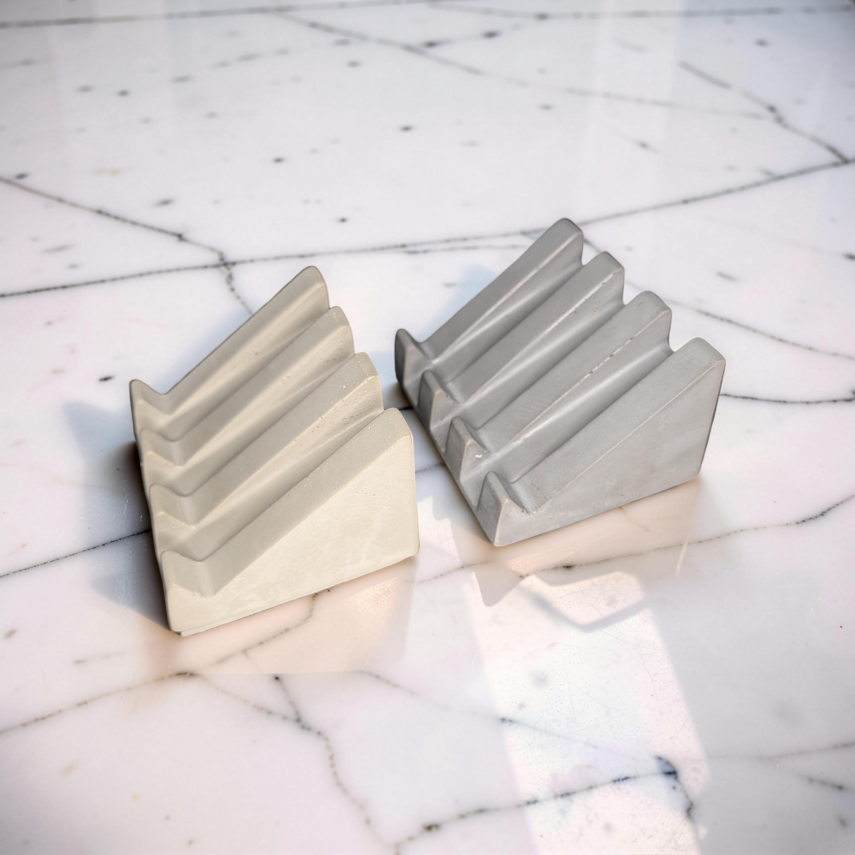 Concrete Waterfall Soap Dish | Self Draining Soap Holder for Bathroom and Kitchen Shower | Plain Concrete Modern Soap Saver Dish