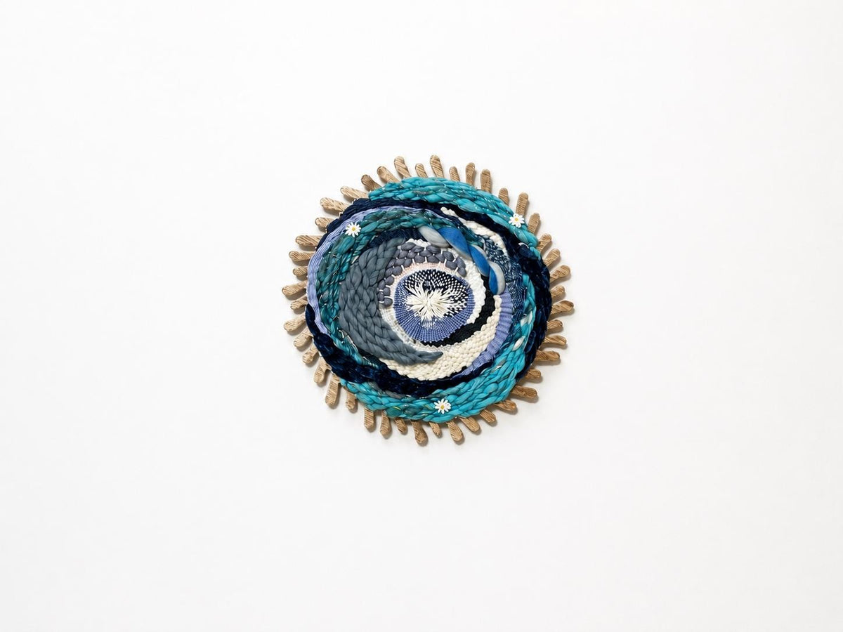 Blue with White Daisies circle woven wall hanging, weaving, home decor, fiber art, boho, colorful