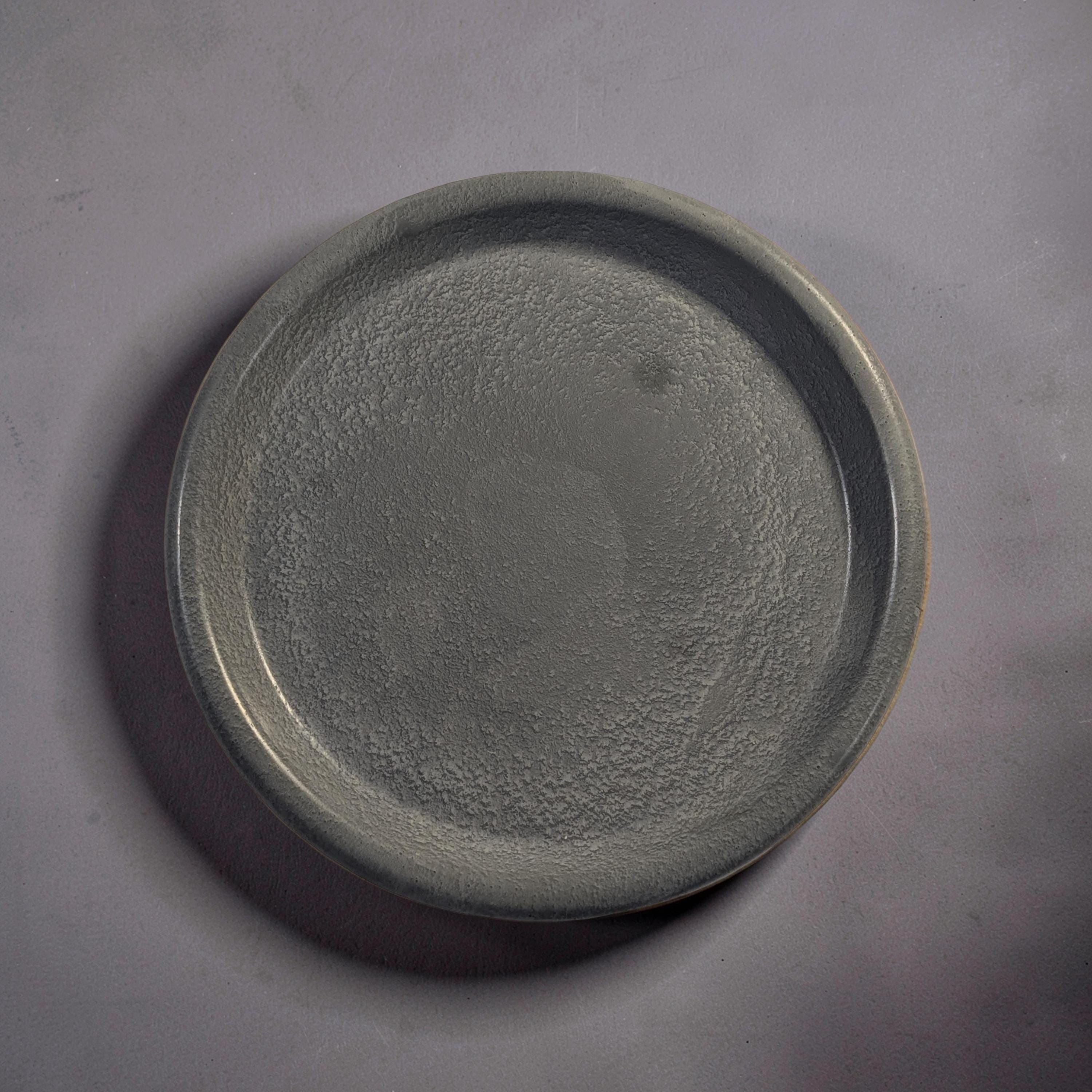 Minimalist Concrete Catchall Tray | Small Round Jewelry Dish &amp; Succulent Plant Saucer | Modern Key Tray, Ring Dish, Candle Coaster