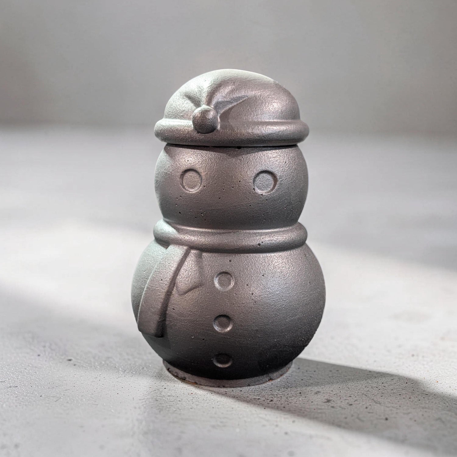 Concrete Snowman Jar with Lid, Christmas Storage Container, Winter Holiday Decor, Minimalist Trinket Box, Small Desk Organizer, Holiday Gift