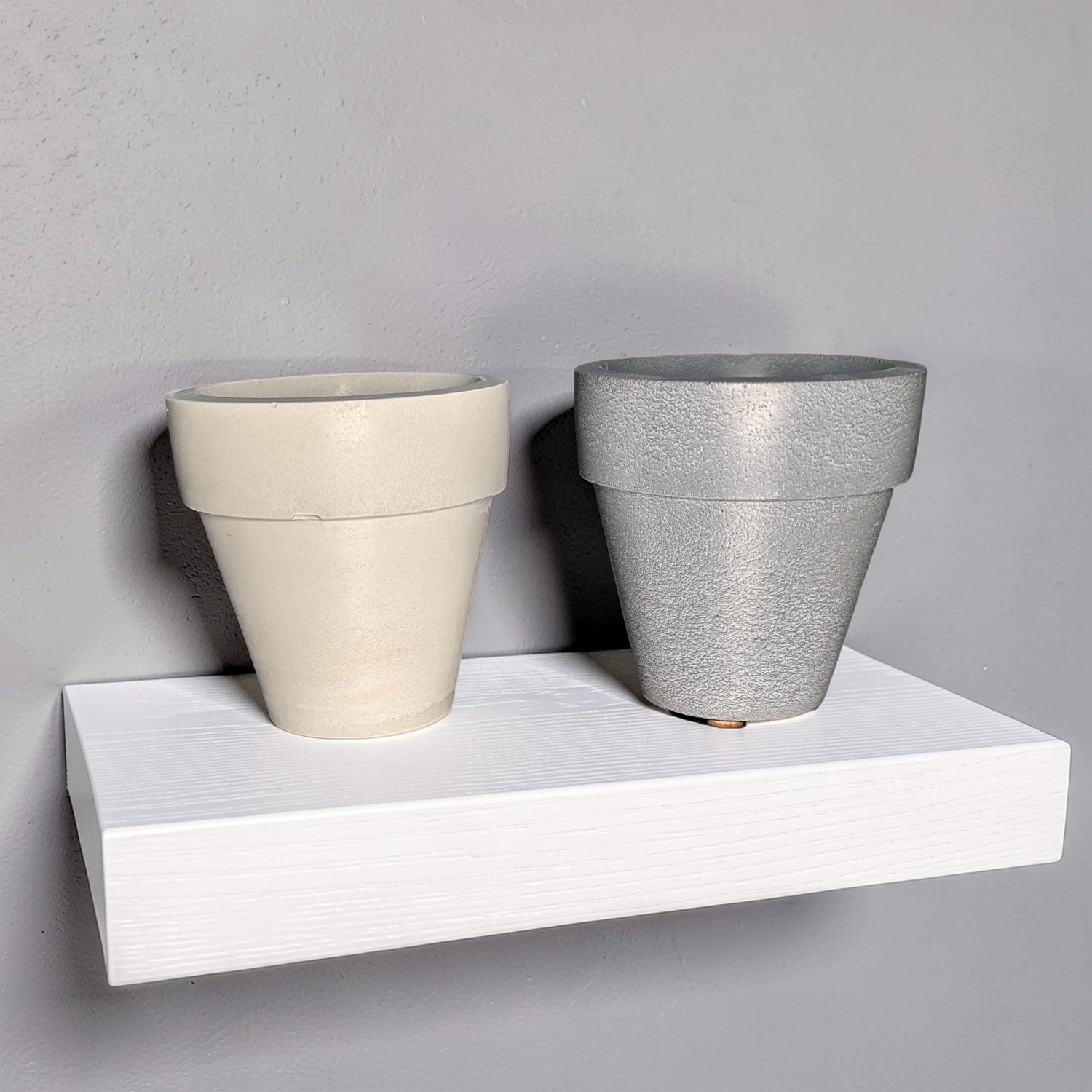 3.7&amp;quot; Concrete Succulent Planter, Small Modern Plant Pot with Drainage Option, Minimalist Indoor Flower Pot, 3.6&amp;quot; Tall Cement Pot