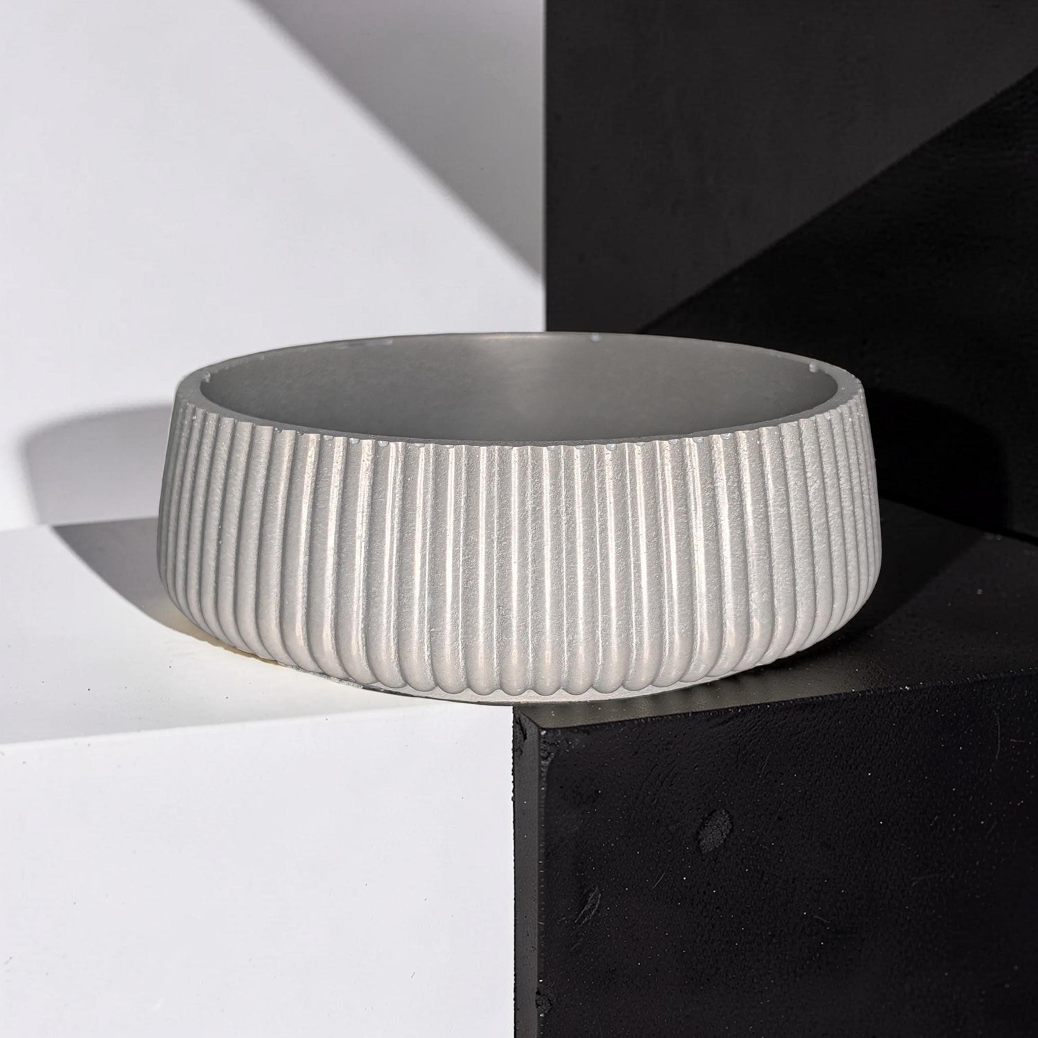Fluted Concrete Bowl Planter, Modern Ribbed Succulent Pot, Minimalist Grey Catchall Dish, Trinket Key Holder, Nordic Tabletop Home Decor